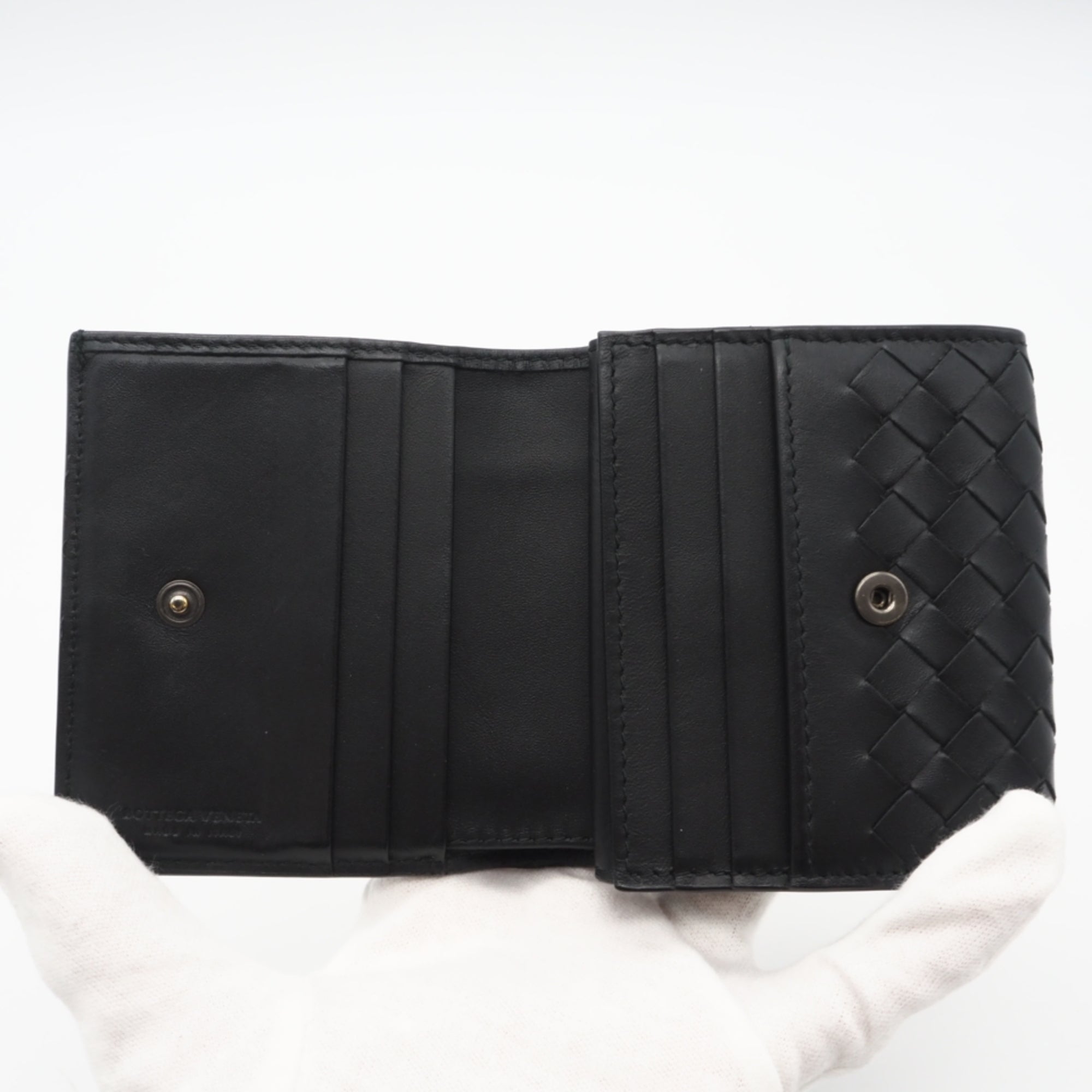 Bottega Veneta Intrecciato Black Leather Wallet (Bi-Fold) (Pre-Owned)