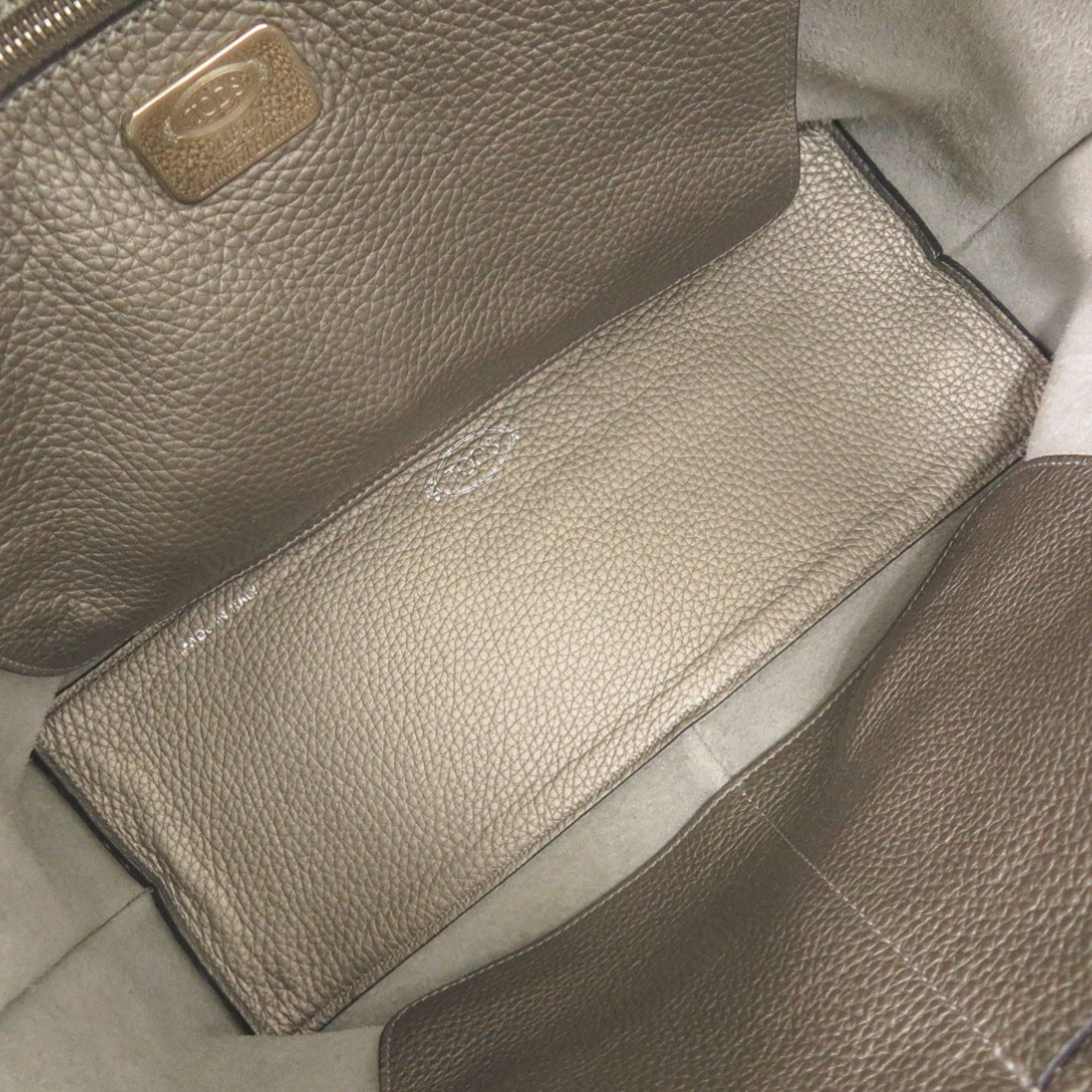 Tod's Gray Leather Tote Bag (Pre-Owned)