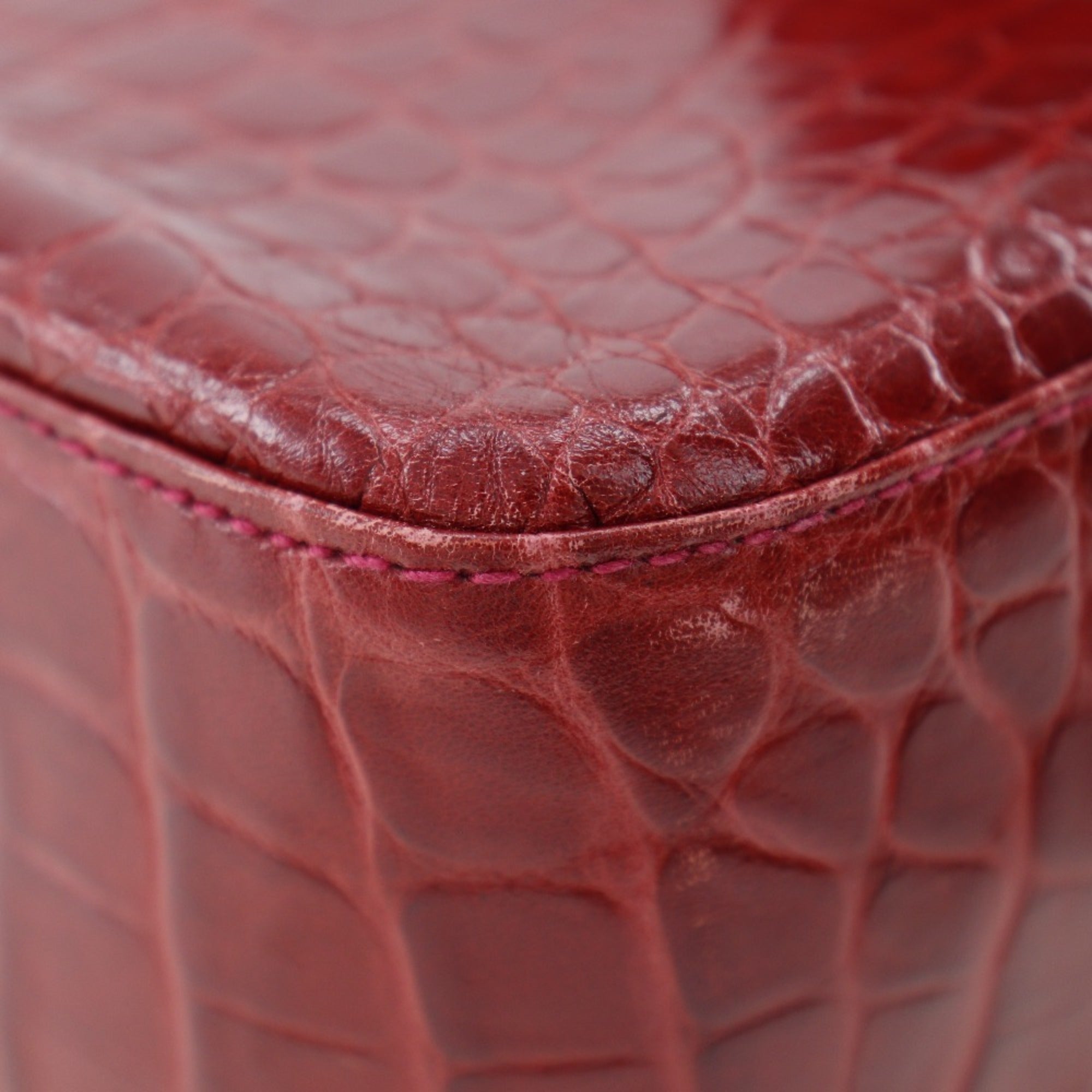 Salvatore Ferragamo Red Color Leather Shoulder Bag (Pre-Owned)