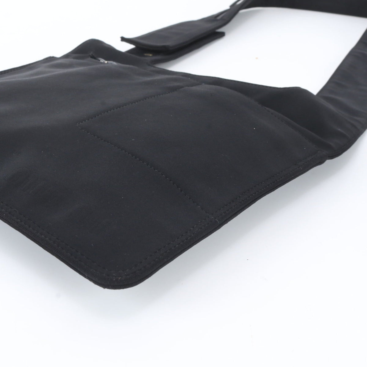 Miu Miu Black Nylon Messenger Bag Shoulder Bag (Pre-Owned)