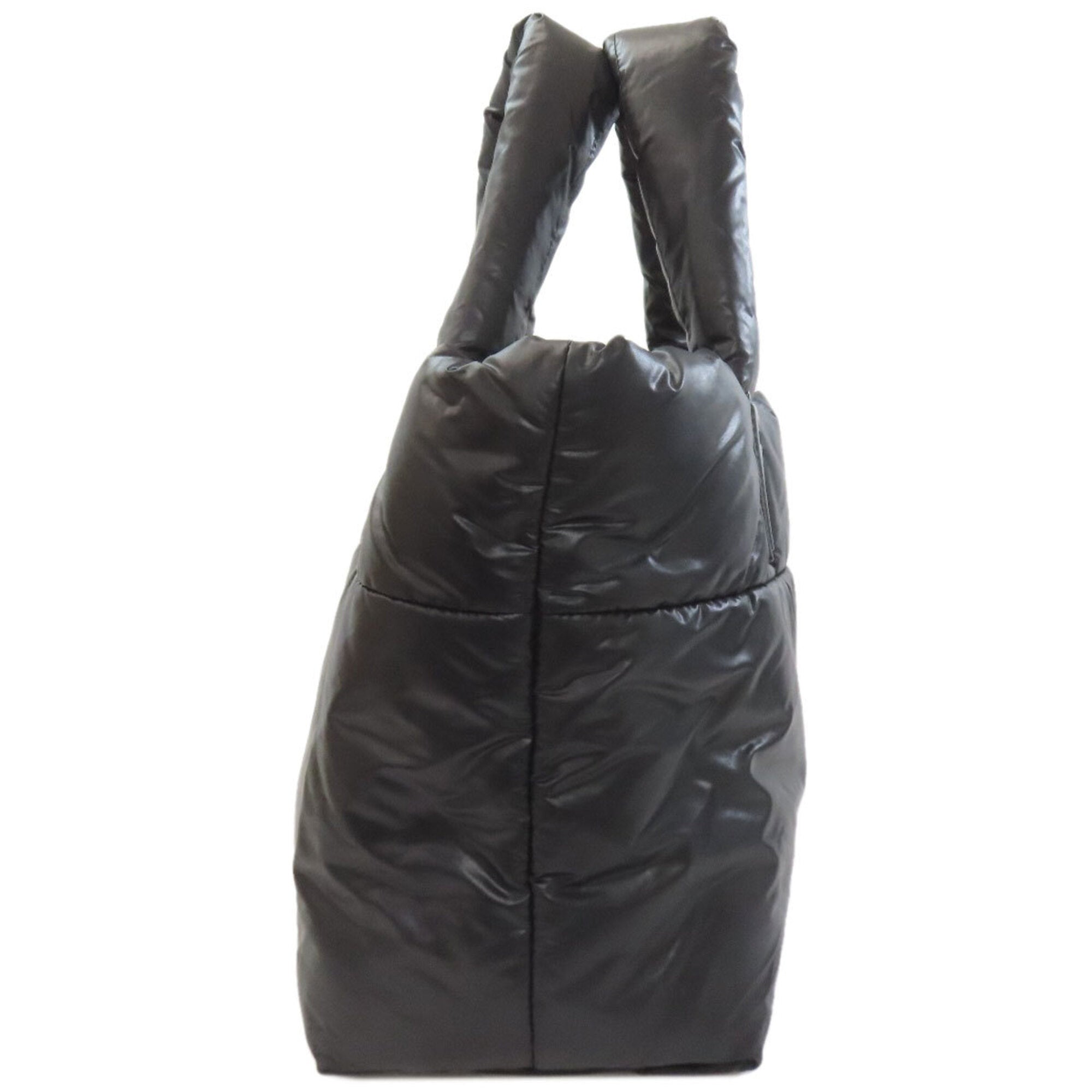 Chanel Black Nylon Tote Bag (Pre-Owned)