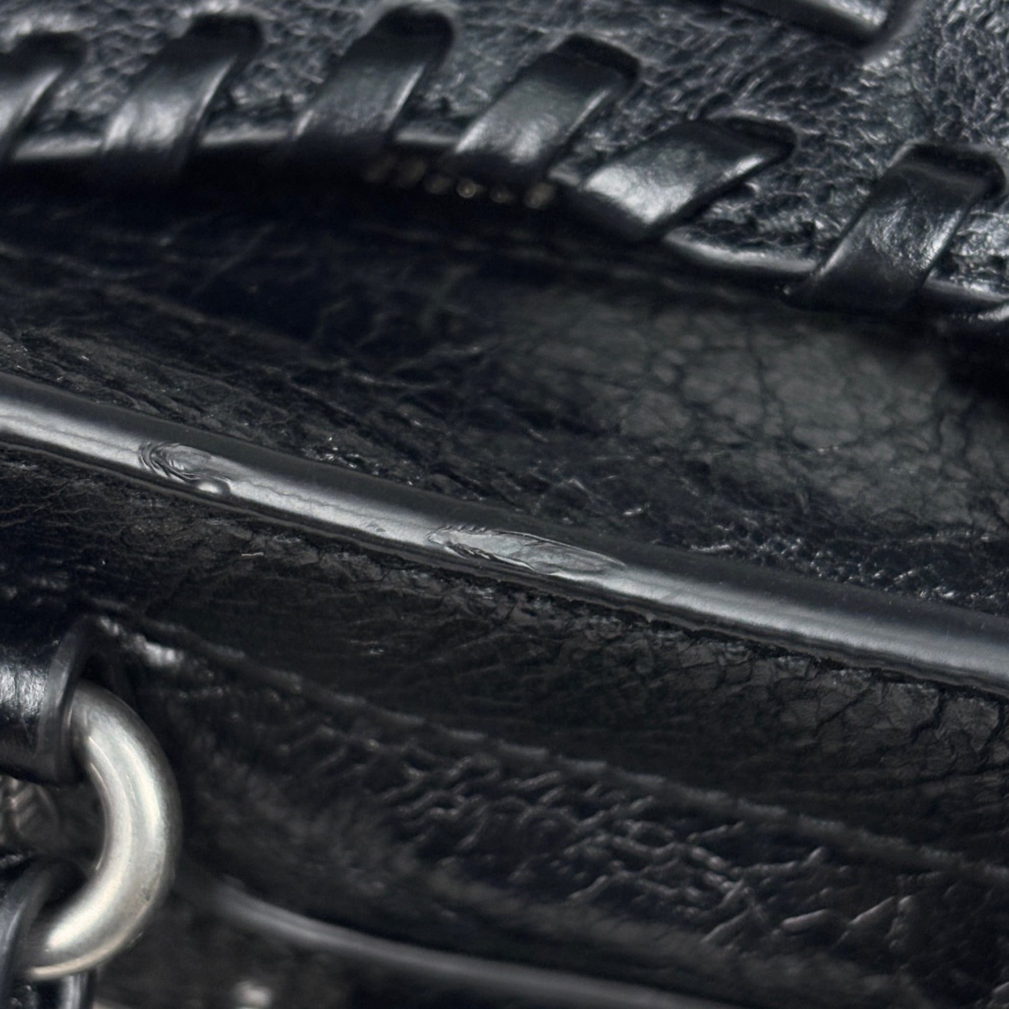 Balenciaga Black Leather Handbag (Pre-Owned)