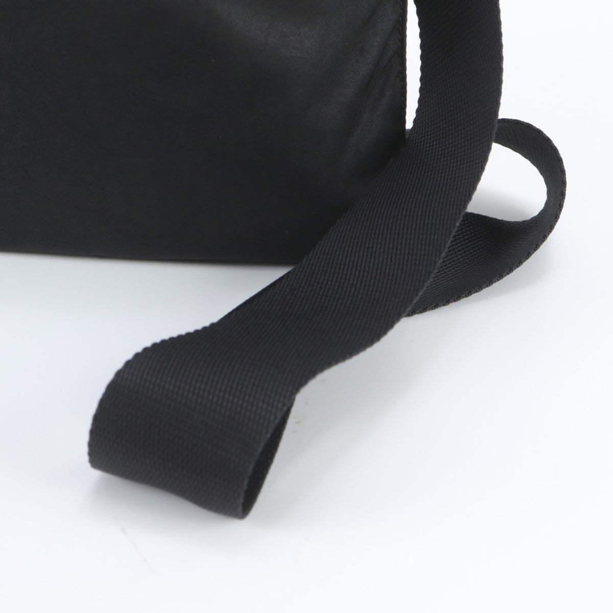 Prada Black White Leather Nylon Shoulder Bag (Pre-Owned)