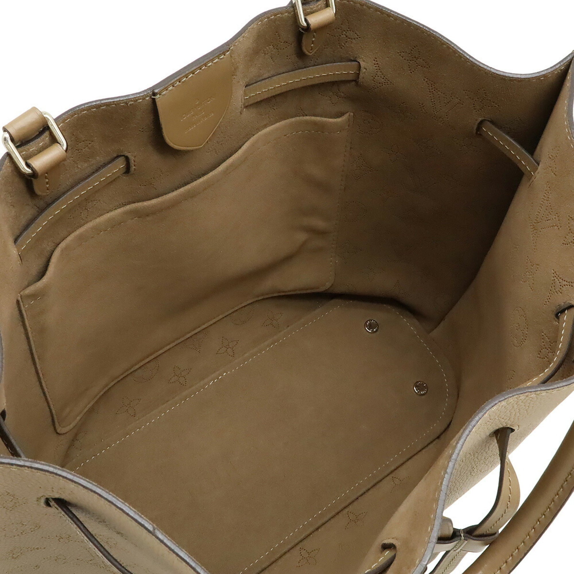 Louis Vuitton Galle Grayish Mahina Leather Handbag Shoulder Bag Tote Bag (Pre-Owned)