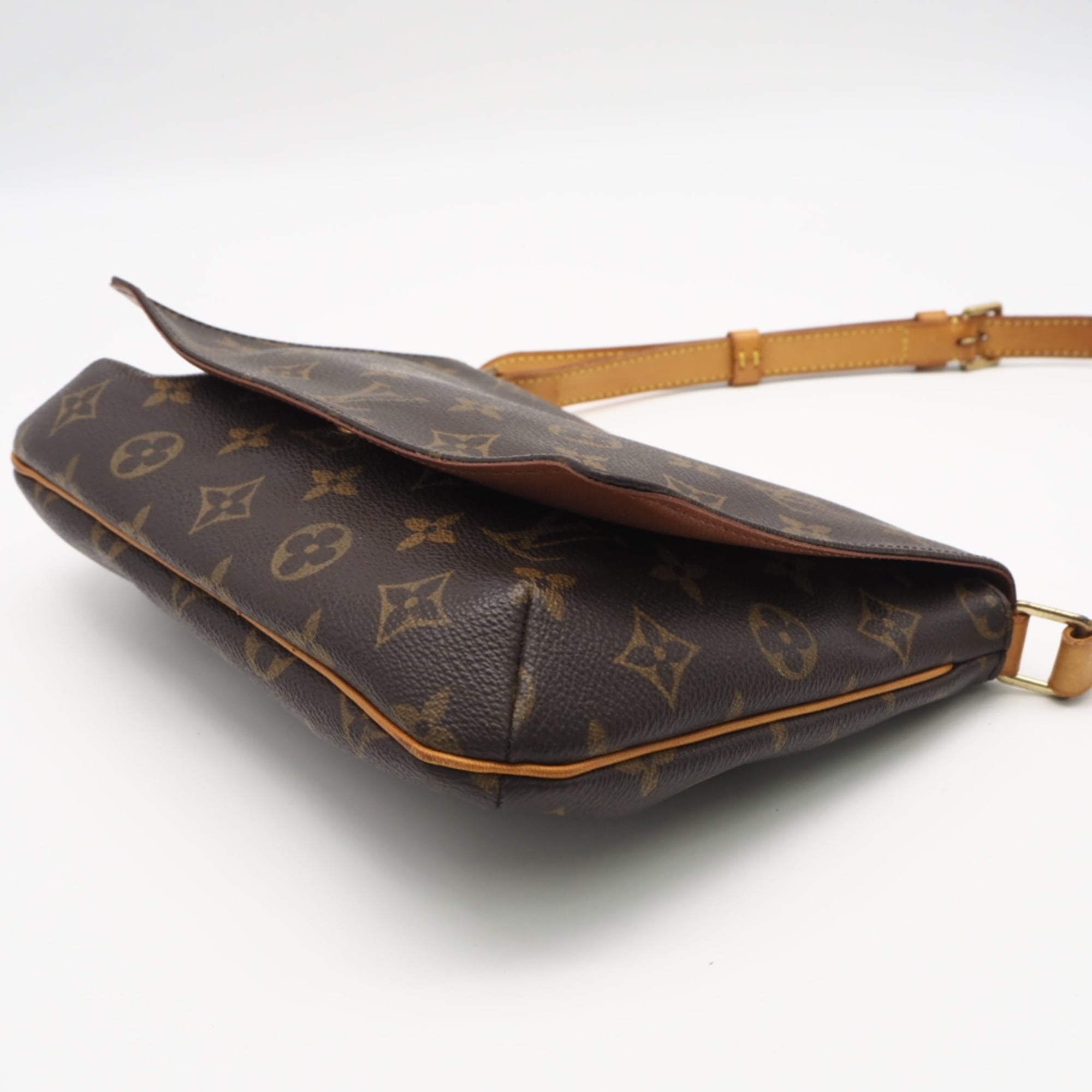 Louis Vuitton Monogram Beige Brown Coated Canvas Leather Shoulder Bag (Pre-Owned)