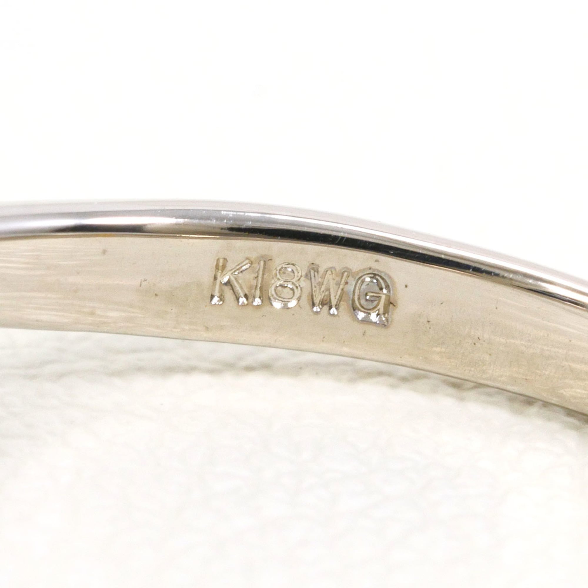 Unbranded White Gold White Gold (18K) Band Ring (Pre-Owned)