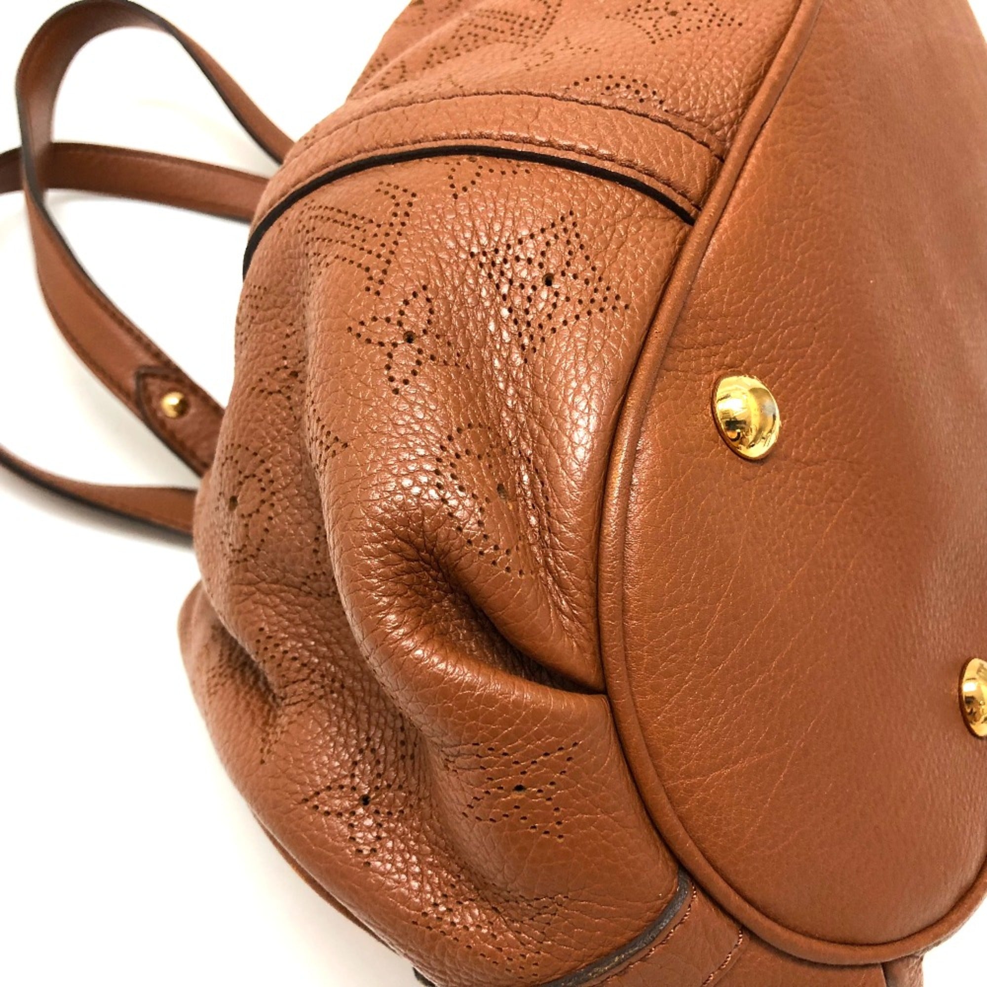 Louis Vuitton Brown Other Shoulder Bag (Pre-Owned)