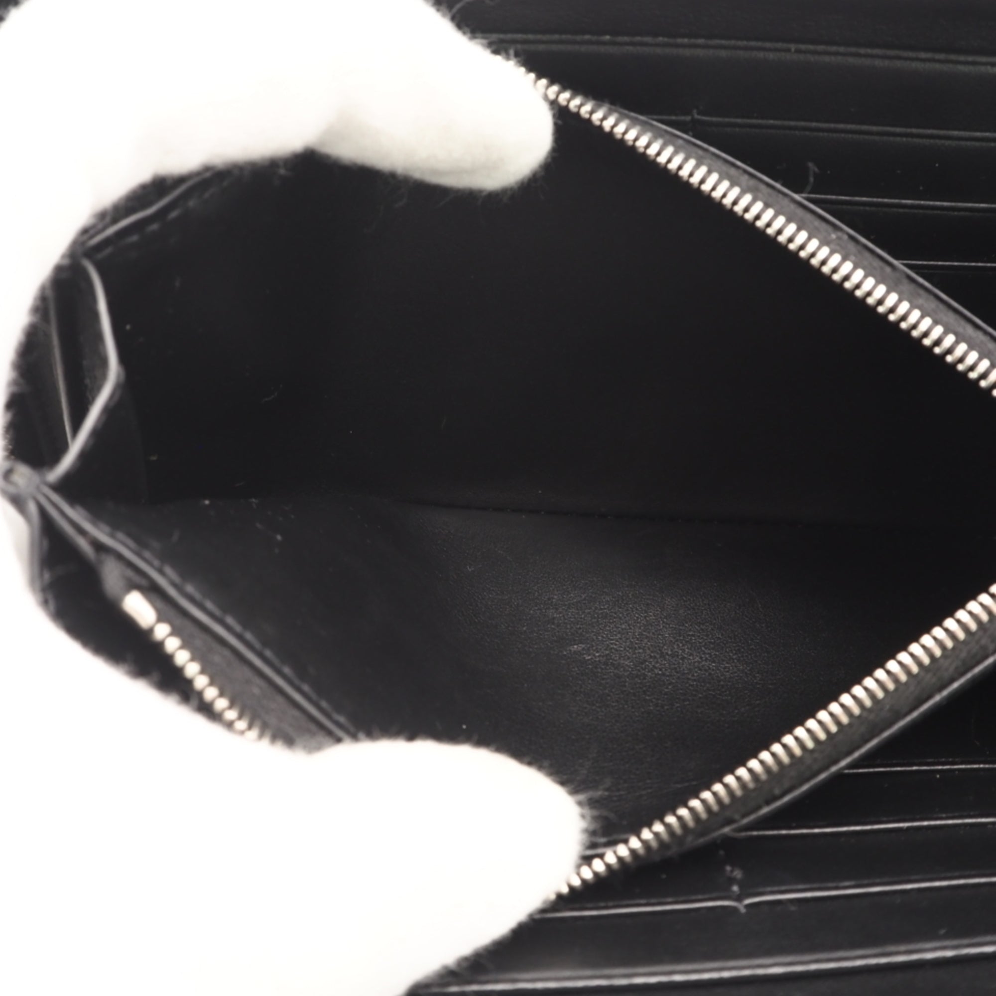 Celine Black Long Wallet (Bi-Fold) (Pre-Owned)