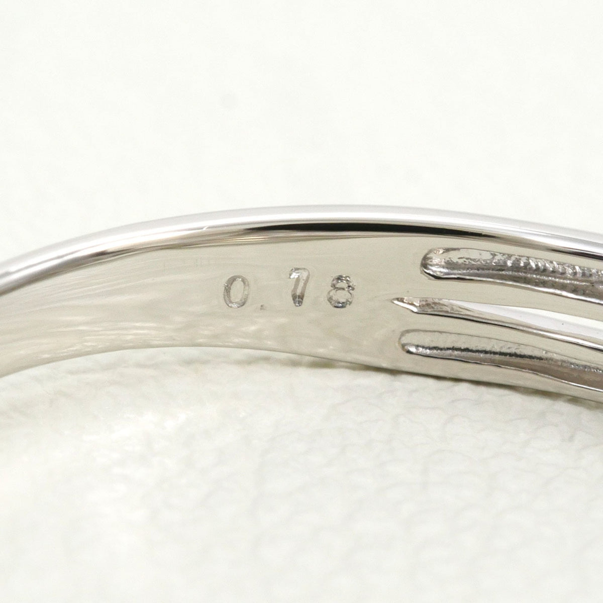 Unbranded Platinum Platinum 900 Band Ring (Pre-Owned)