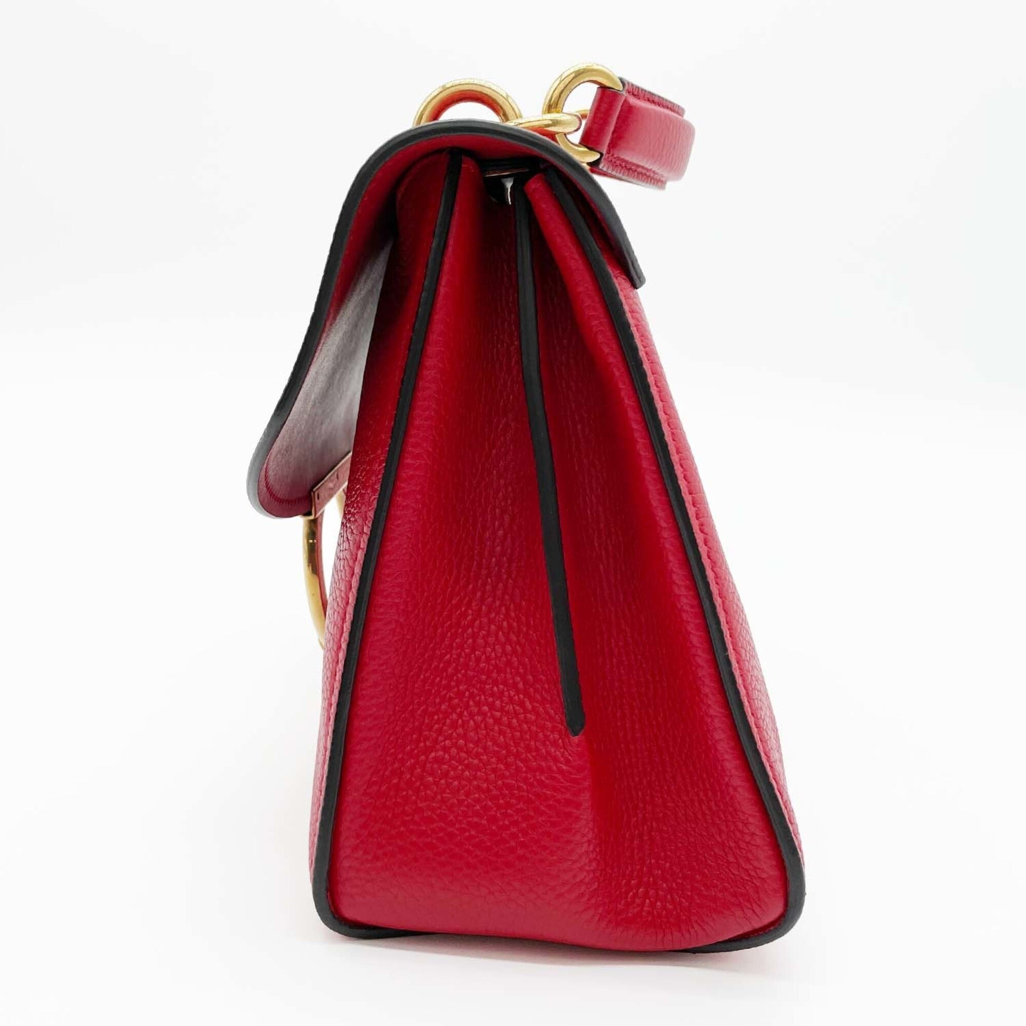 Salvatore Ferragamo Red Color Leather Shoulder Bag (Pre-Owned)