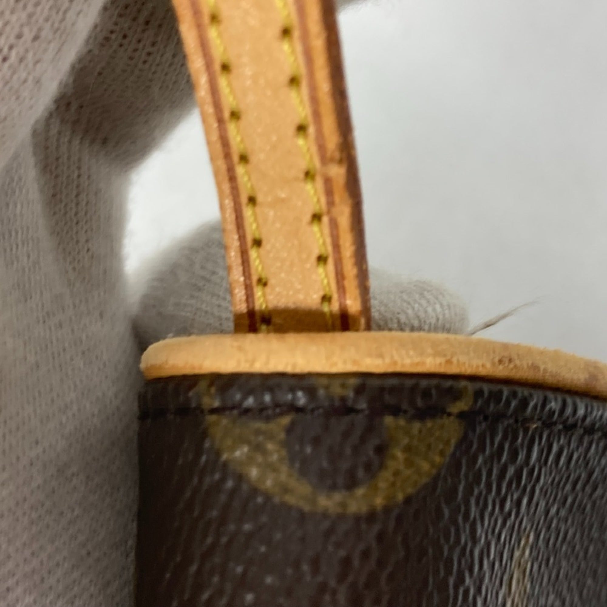 Louis Vuitton Brown Monogram Canvas Clutch Bag Pochette Shoulder Bag (Pre-Owned)