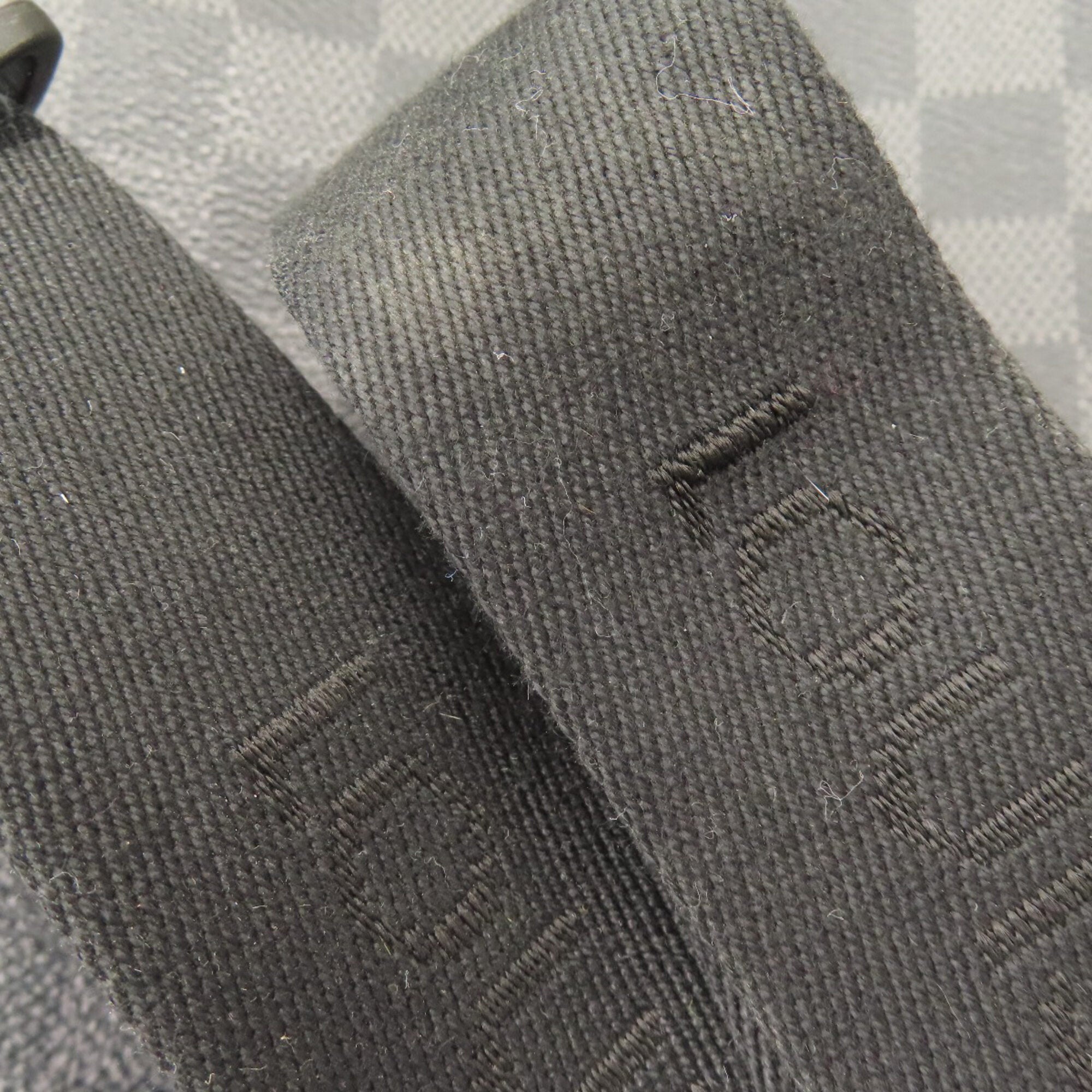 Louis Vuitton Damier Graphite Dark Gray Damier Canvas Shoulder Bag (Pre-Owned)