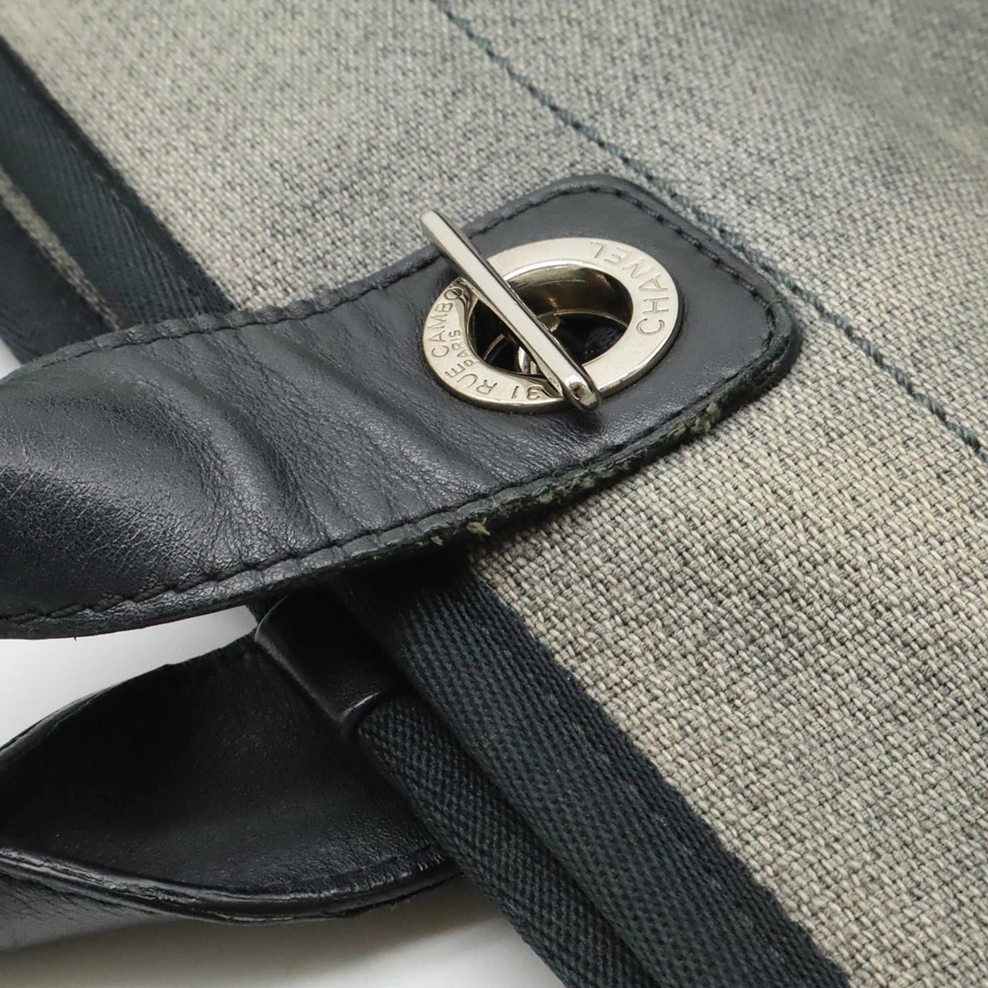 Chanel Black Gray Canvas Shoulder Bag Tote Bag (Pre-Owned)