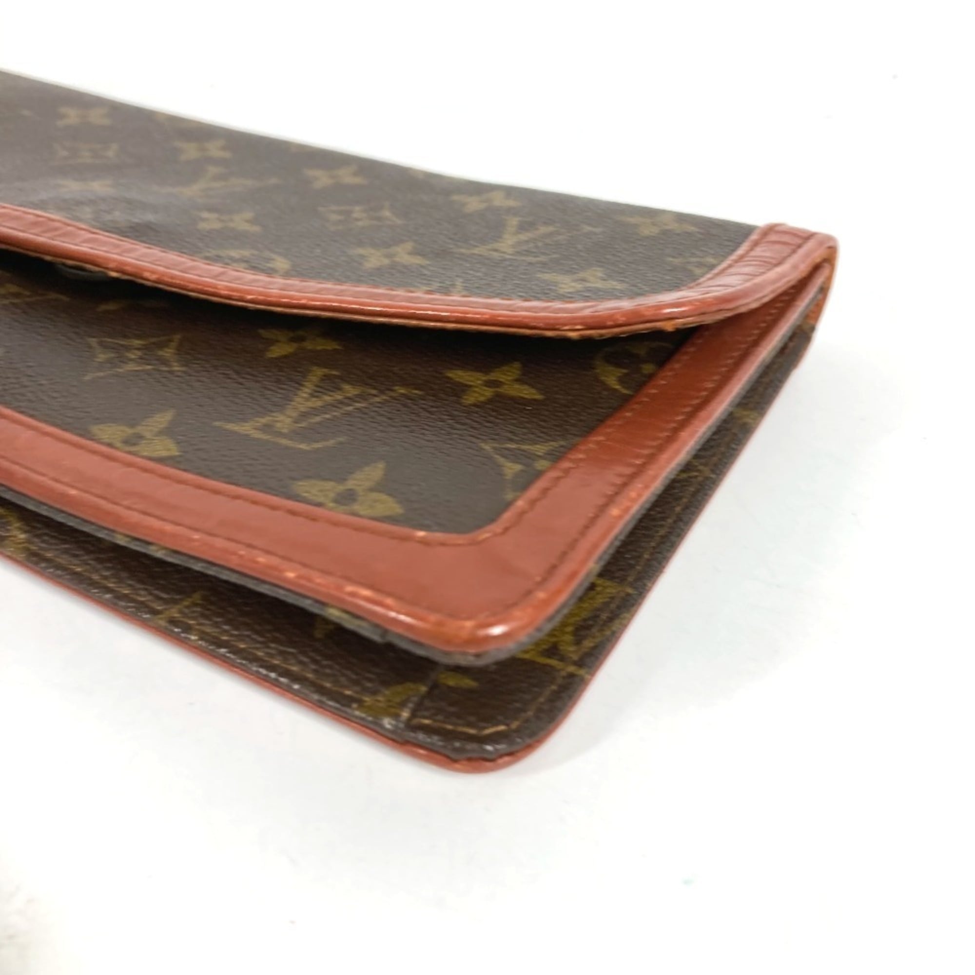 Louis Vuitton Brown Monogram Clutch Bag Handbag Pochette (Pre-Owned)