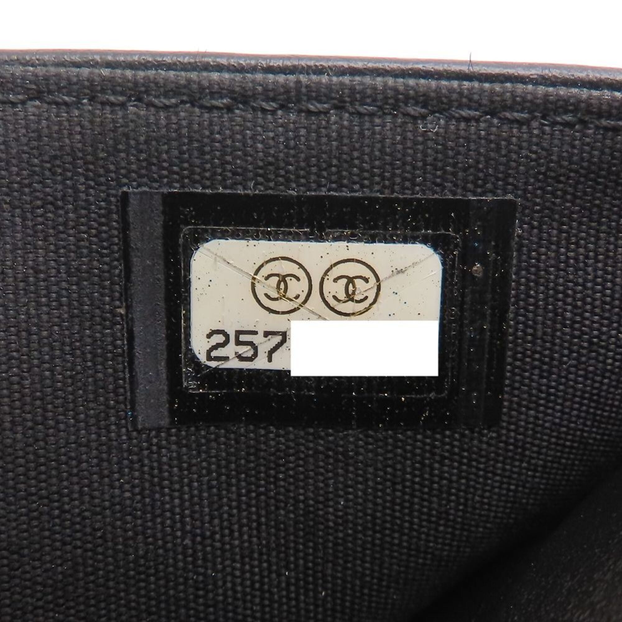 Chanel Boy Chanel Black Grained Calfskin Shoulder Bag (Pre-Owned)
