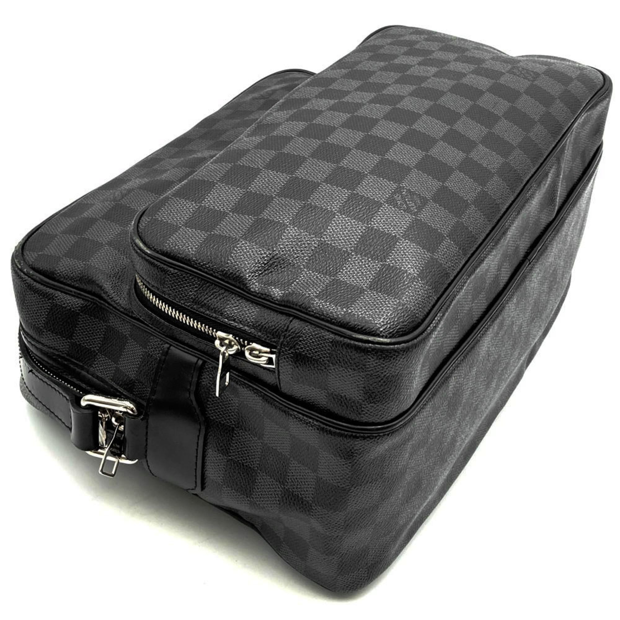Louis Vuitton Black Damier Graphite Shoulder Bag (Pre-Owned)