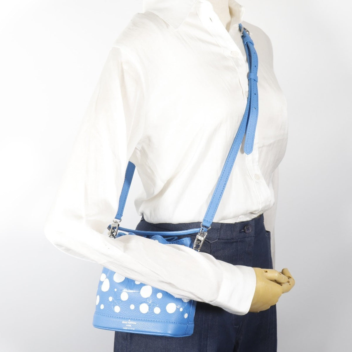 Louis Vuitton Monogram Empreinte Blue Monogram Empreinte Shoulder Bag (Pre-Owned)
