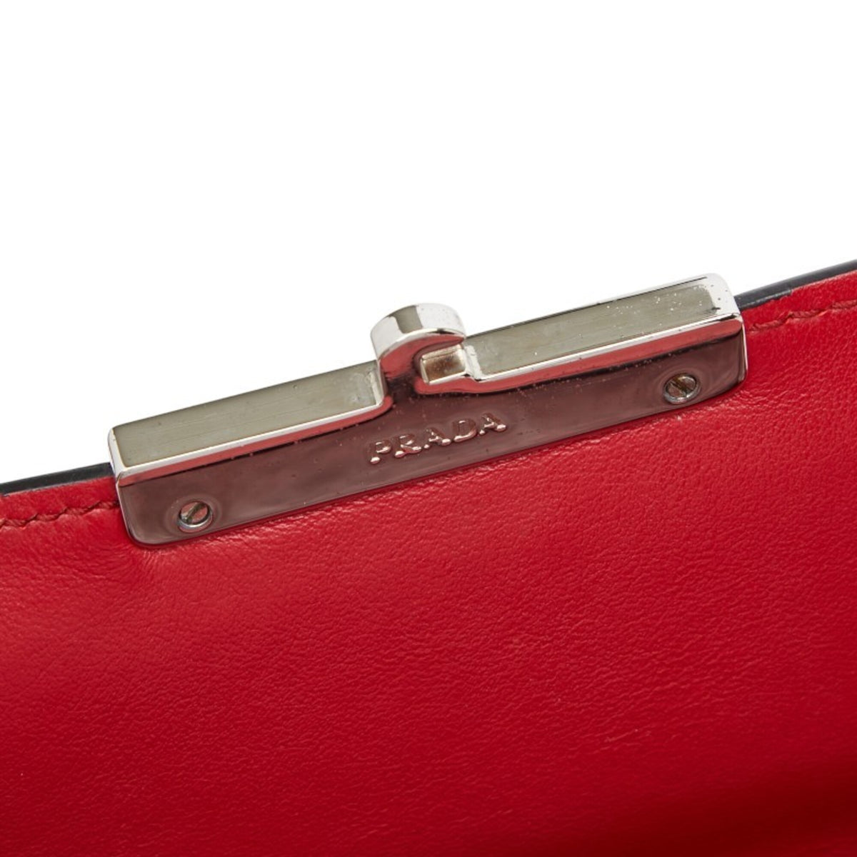 Prada Red Color Saffiano Triangle Leather Shoulder Bag (Pre-Owned)