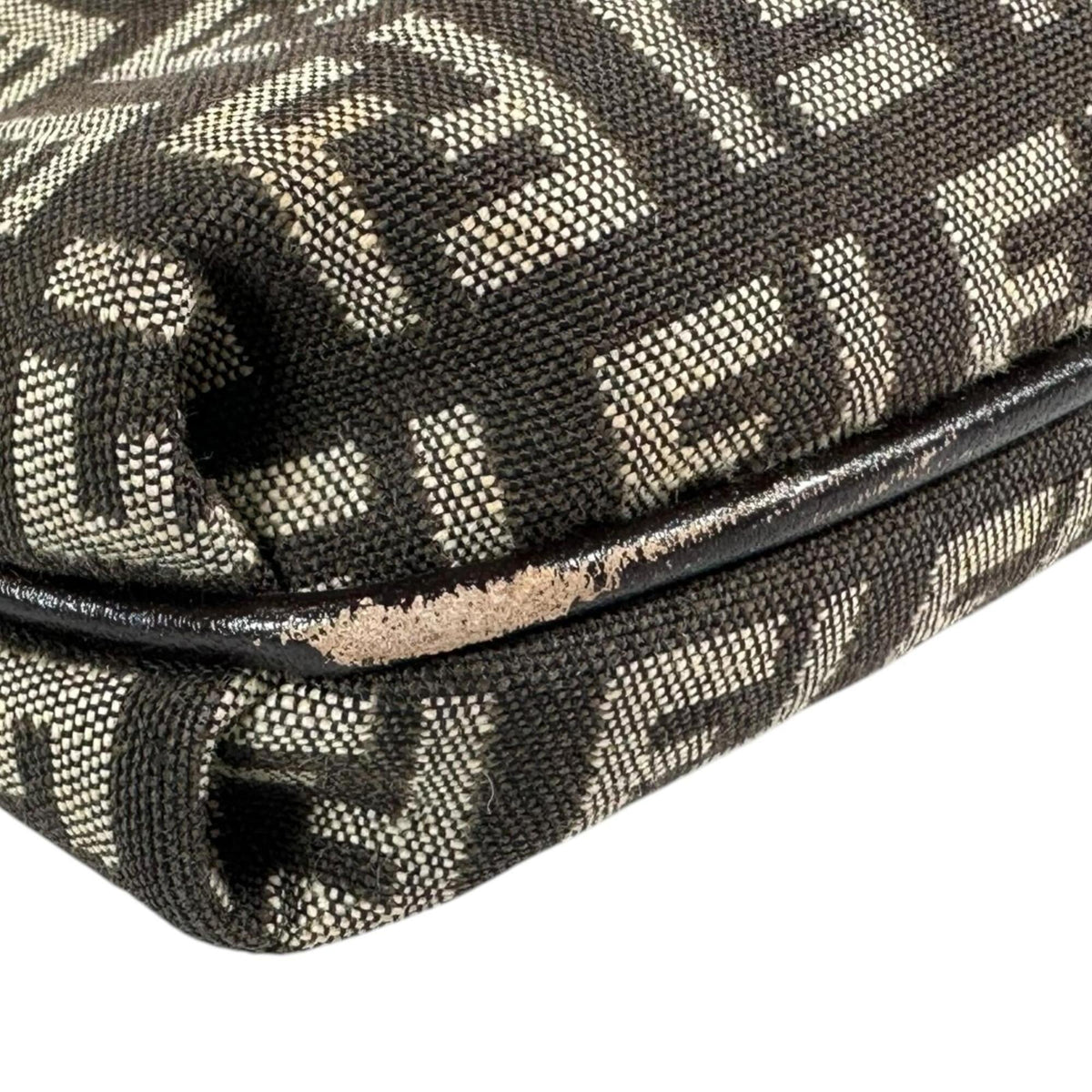 Fendi Brown Canvas Leather Shoulder Bag (Pre-Owned)