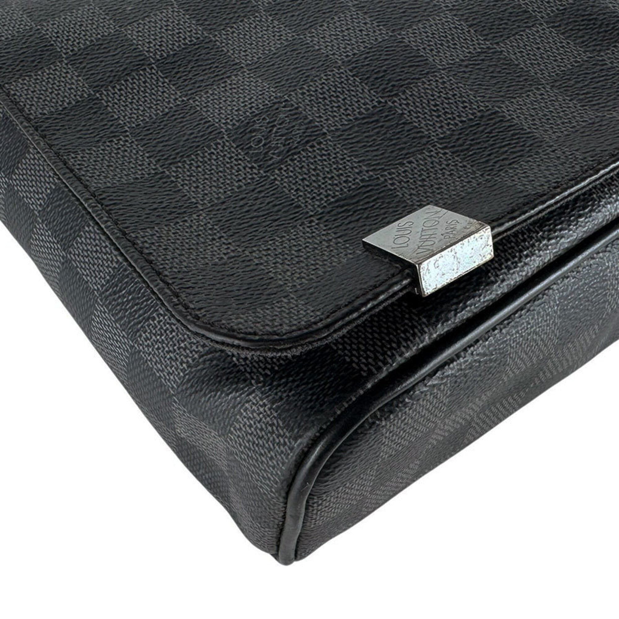 Louis Vuitton Black Damier Graphite Damier Graphite Shoulder Bag (Pre-Owned)