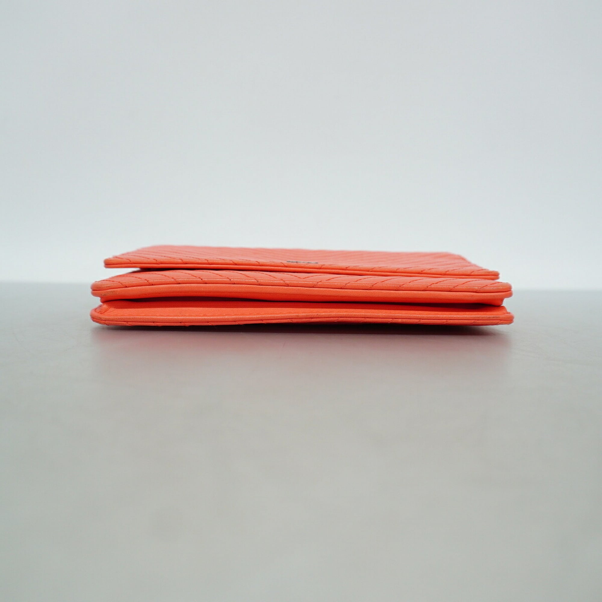 Chanel Orange Leather Chain/Shoulder Wallet (Pre-Owned)