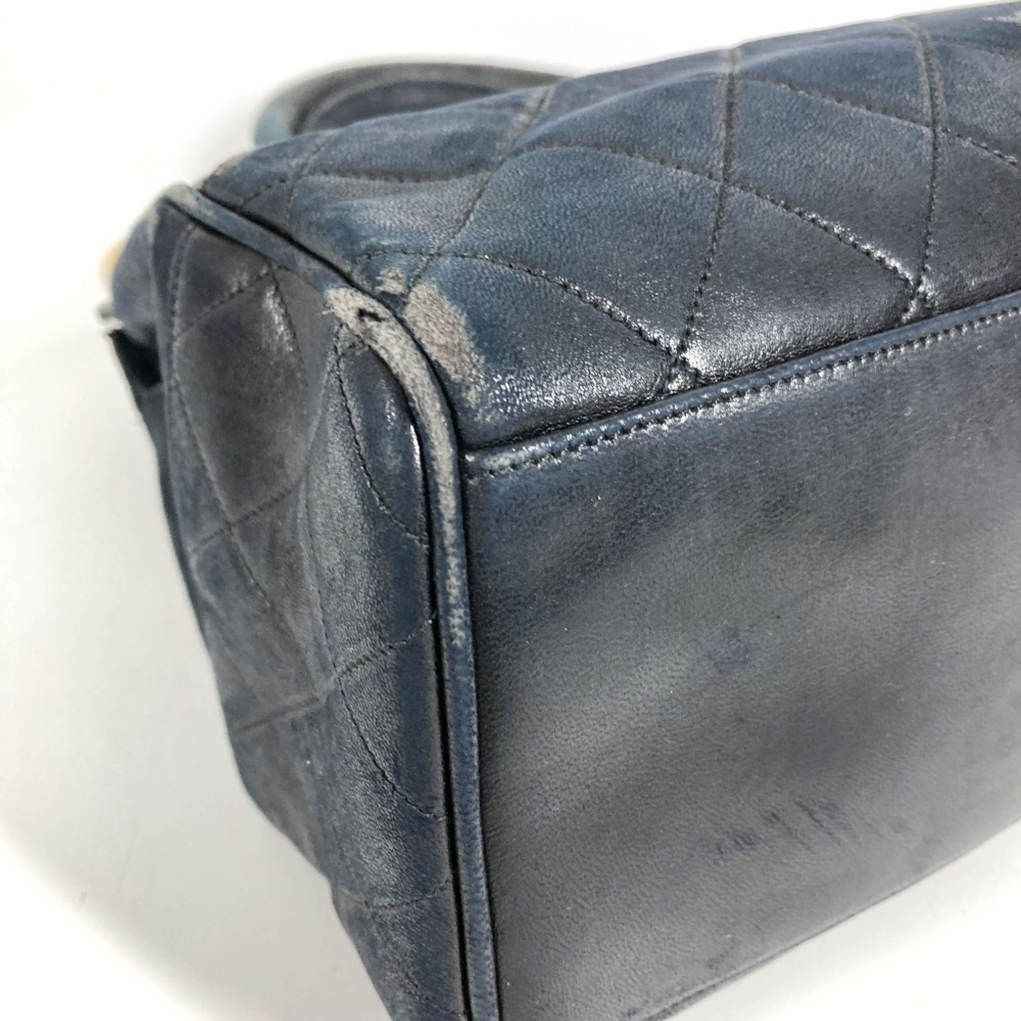 Chanel Black Leather Handbag Tote Bag (Pre-Owned)