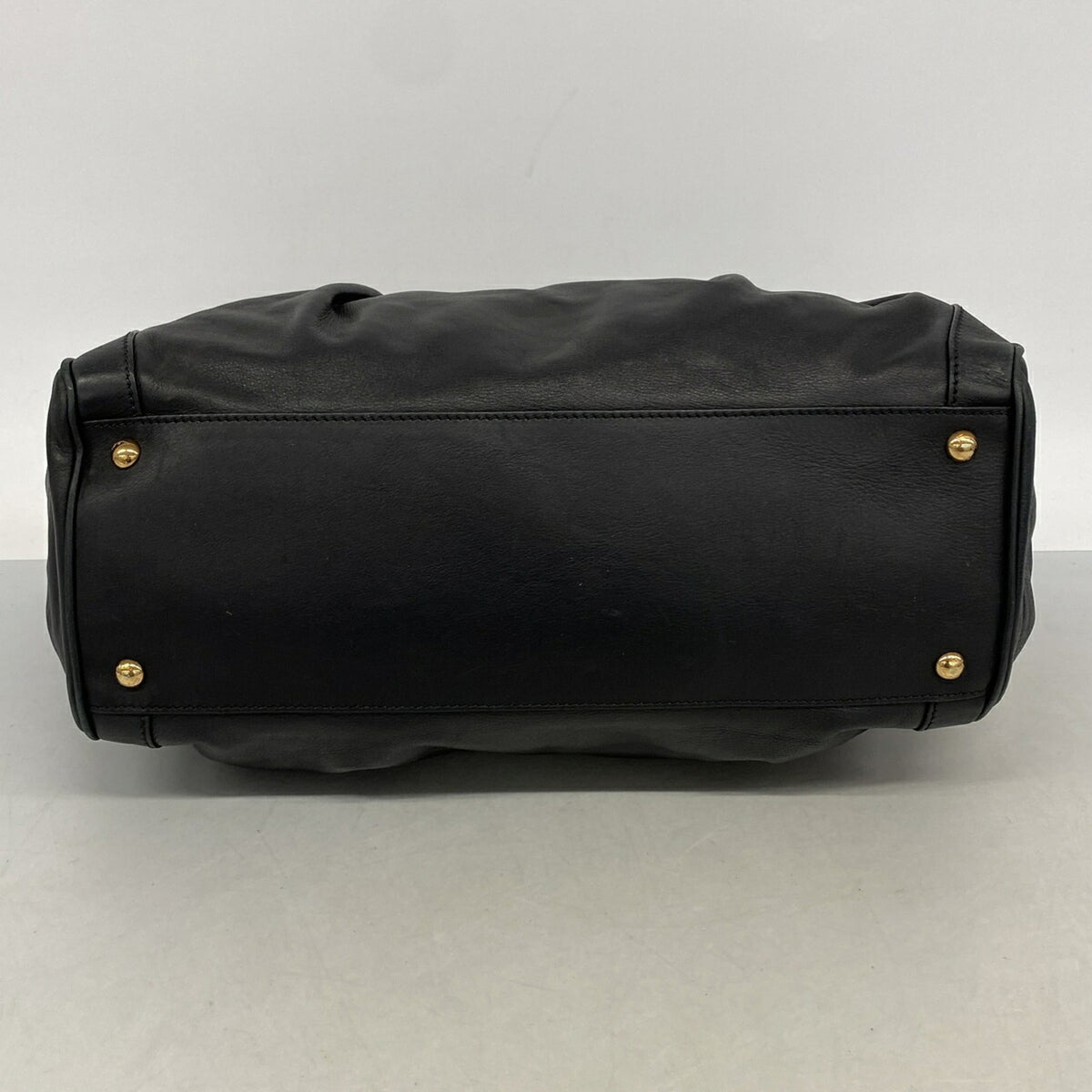 Salvatore Ferragamo Black Leather Tote Bag (Pre-Owned)