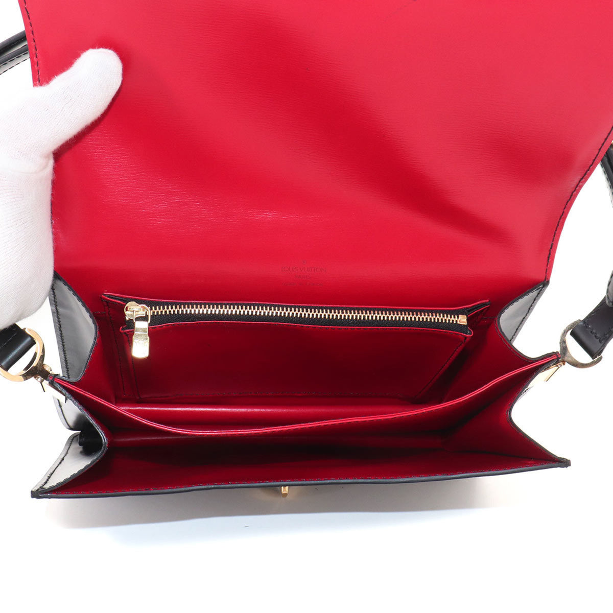 Louis Vuitton Black Red Color Epi Leather Handbag Shoulder Bag (Pre-Owned)