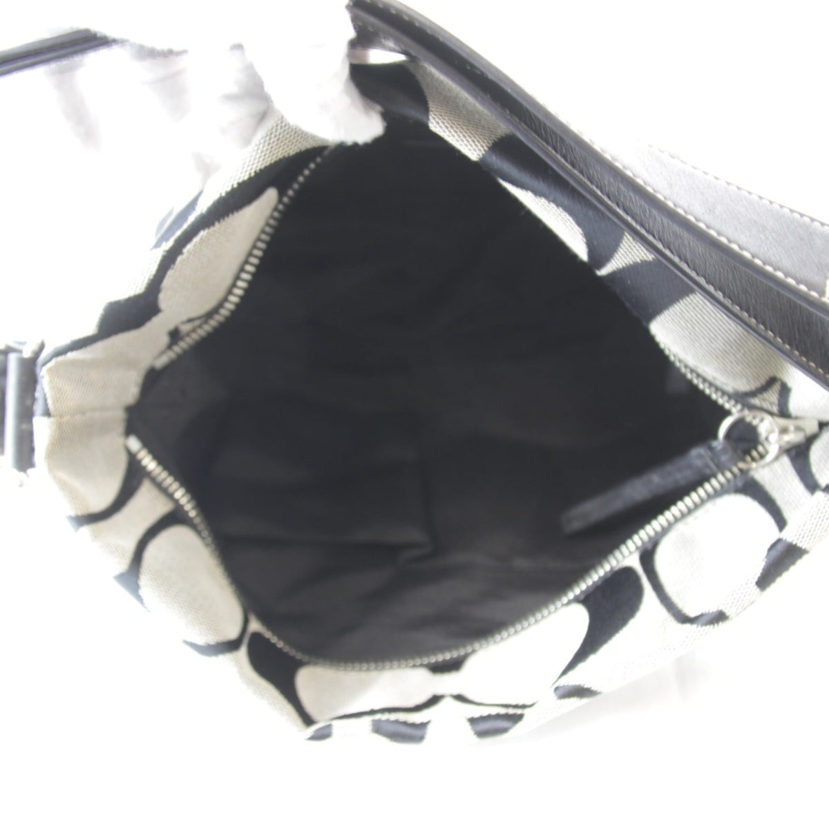 Coach Black Gray Canvas Leather Shoulder Bag (Pre-Owned)