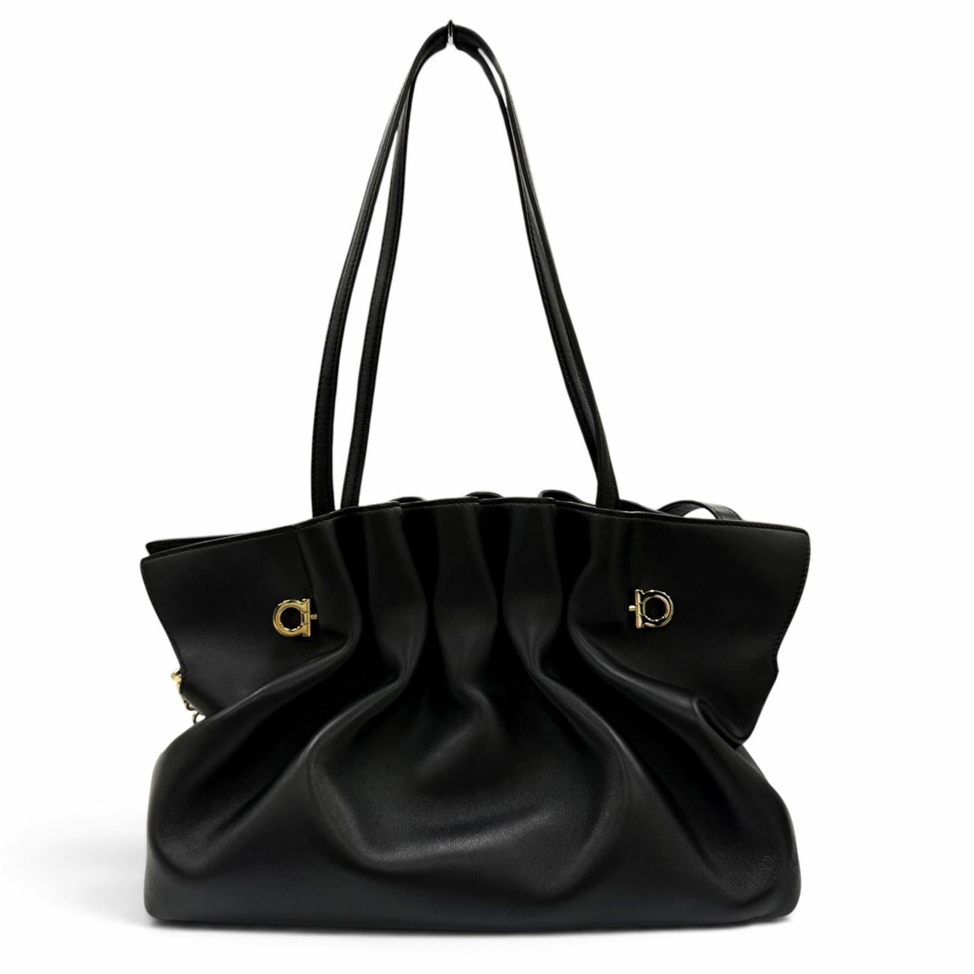 Salvatore Ferragamo Black Leather Shoulder Bag Tote Bag (Pre-Owned)