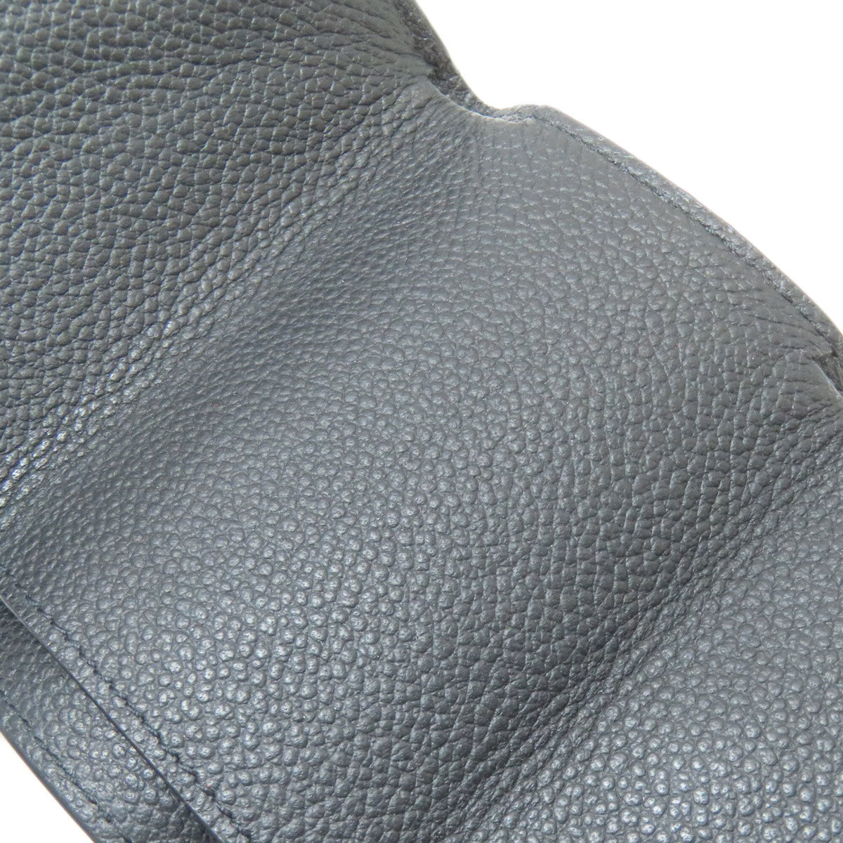 Saint Laurent Black Leather Wallet (Tri-Fold) (Pre-Owned)