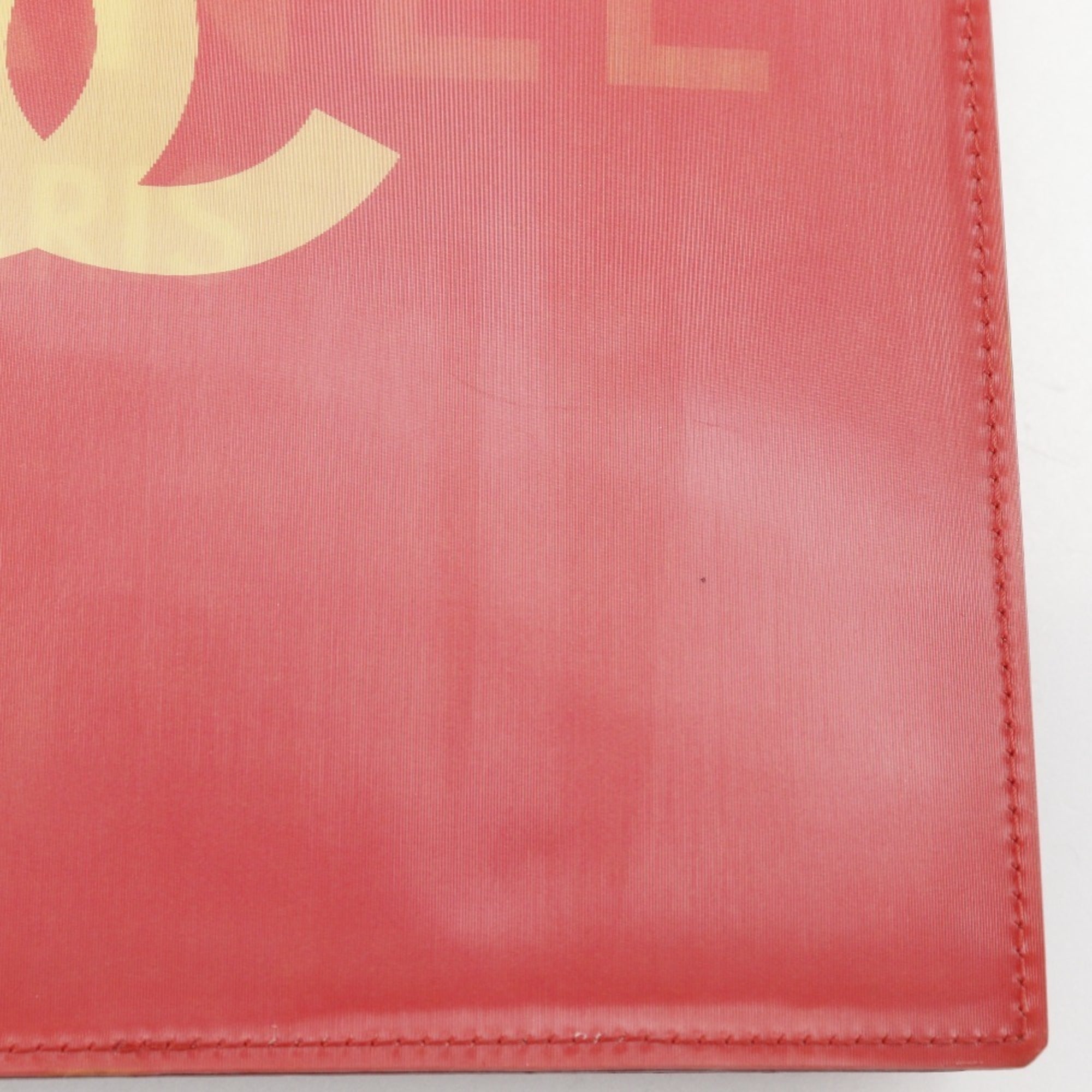 Chanel Red Color Vinyl Shoulder Bag (Pre-Owned)