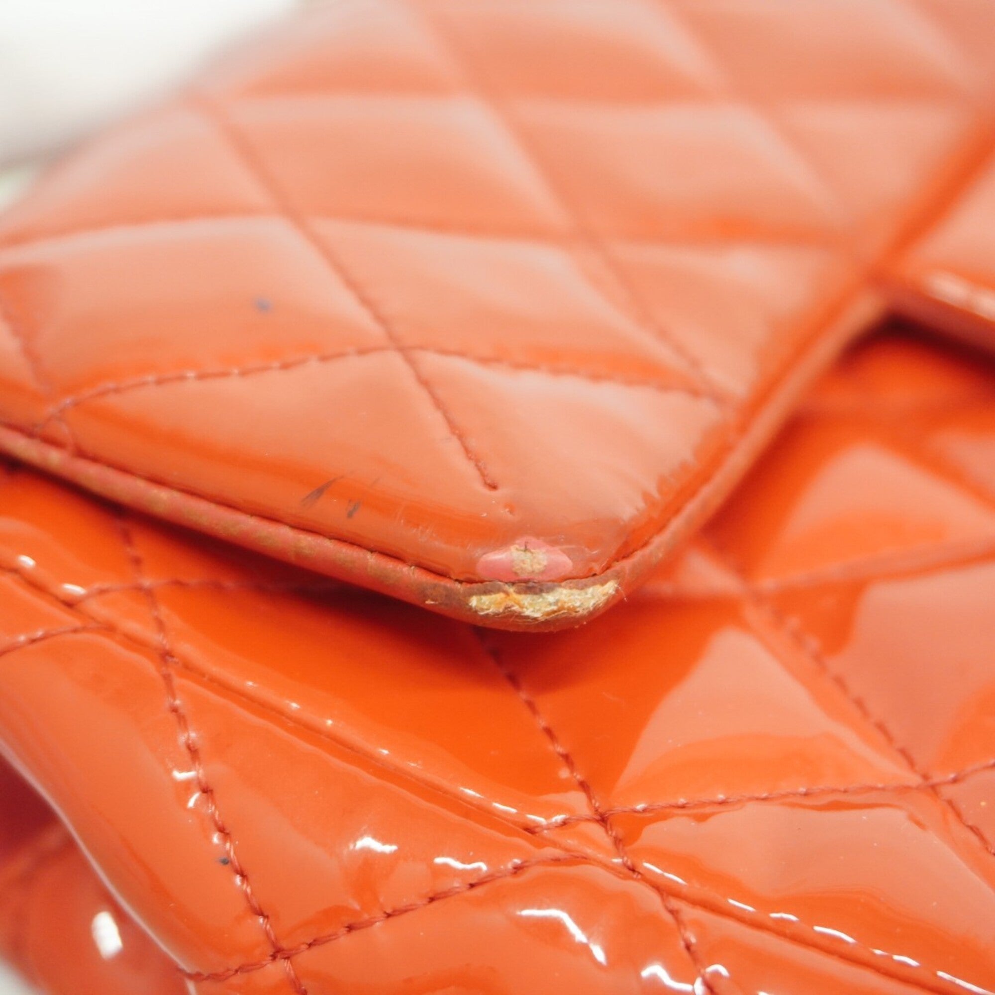 Chanel Red Color Patent Leather Shoulder Bag (Pre-Owned)