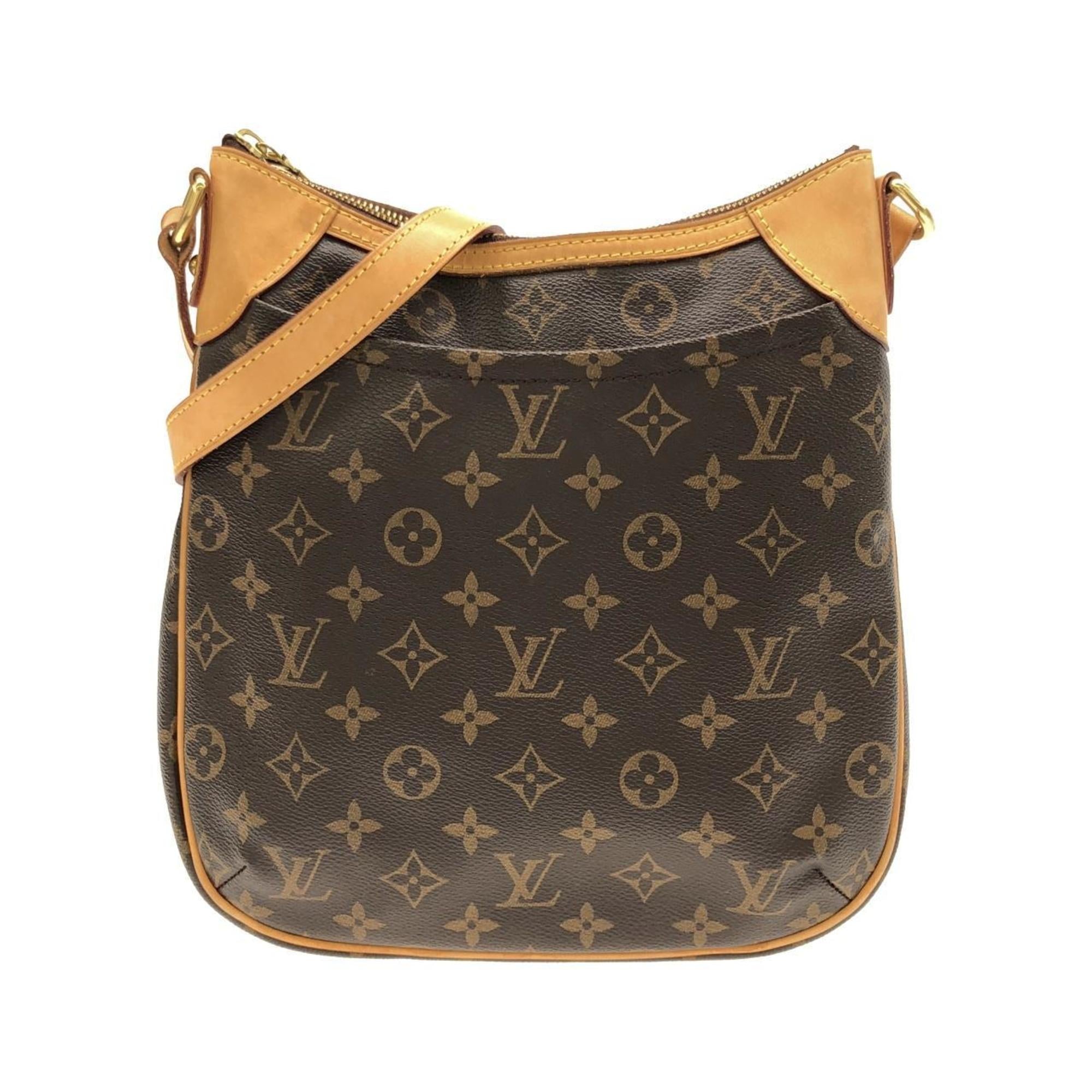 Louis Vuitton Marron Coated Canvas Shoulder Bag (Pre-Owned)