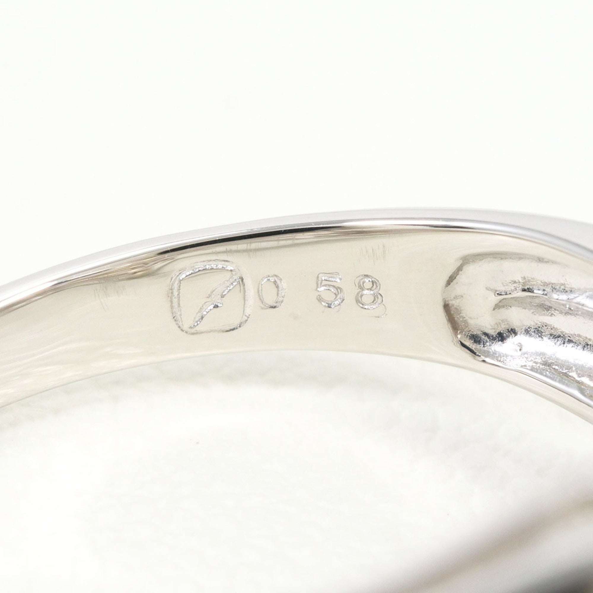Unbranded Platinum Platinum 900 Band Ring (Pre-Owned)