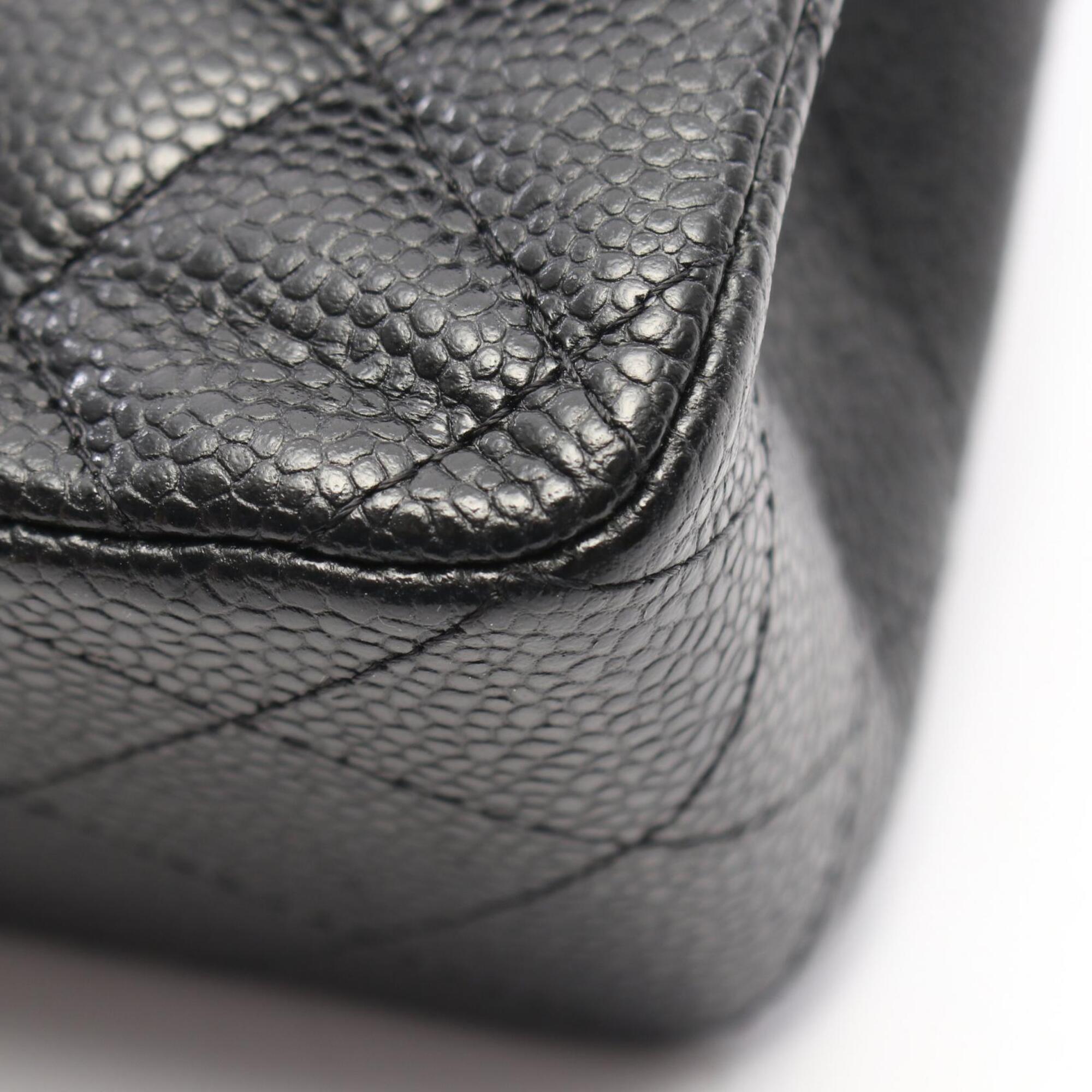 Chanel Black Leather Handbag Shoulder Bag (Pre-Owned)