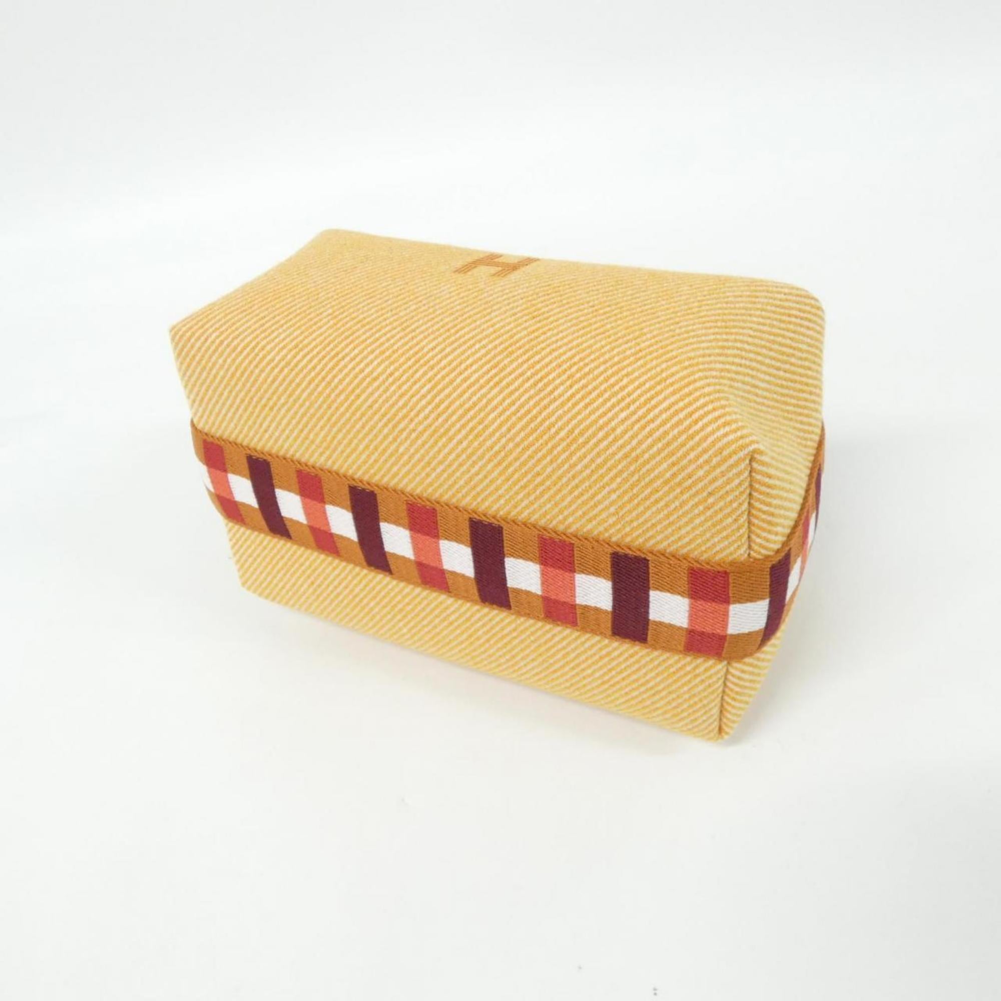 Hermes Fauve Wool Handbag Pouch (Pre-Owned)
