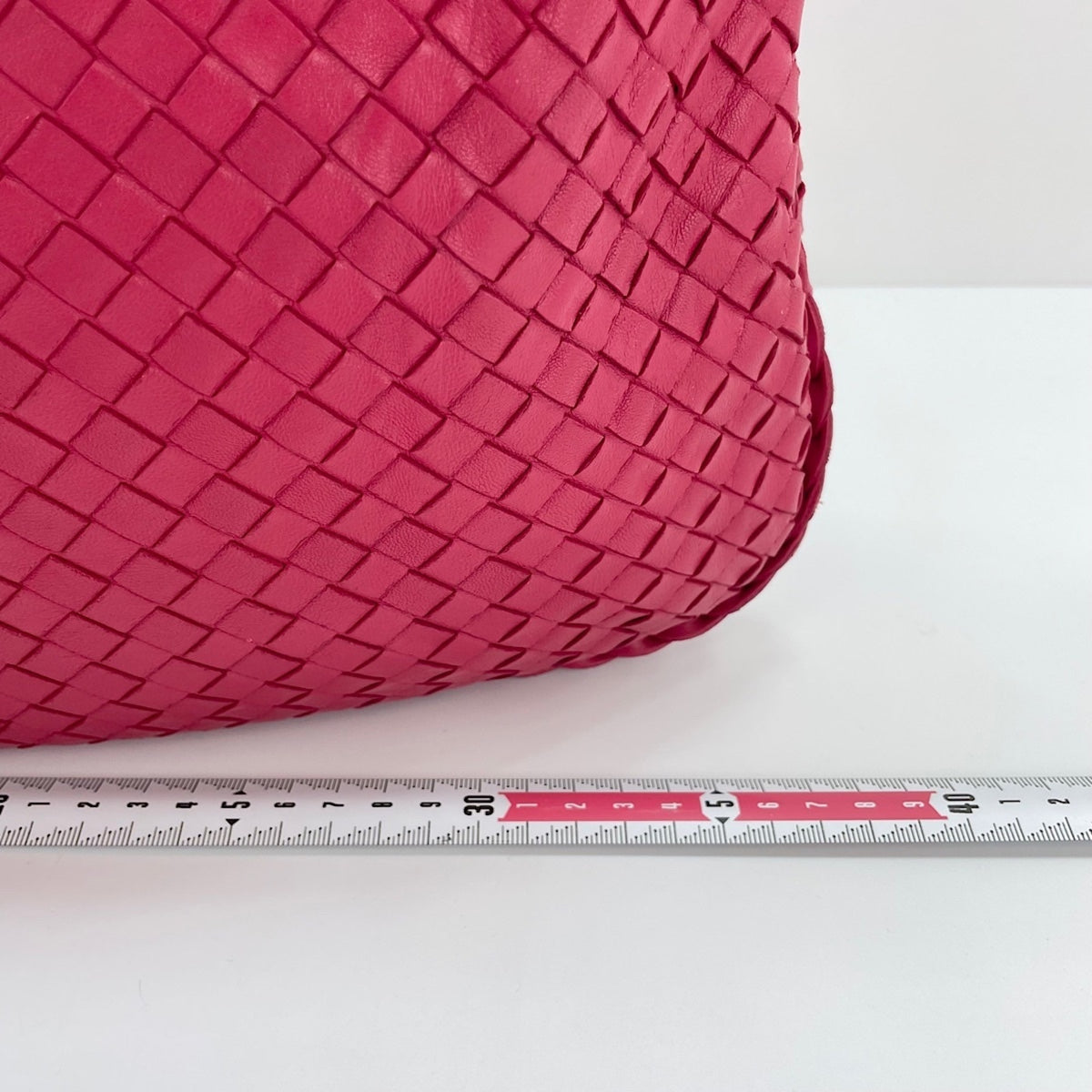 Bottega Veneta Red Color Shoulder Bag (Pre-Owned)
