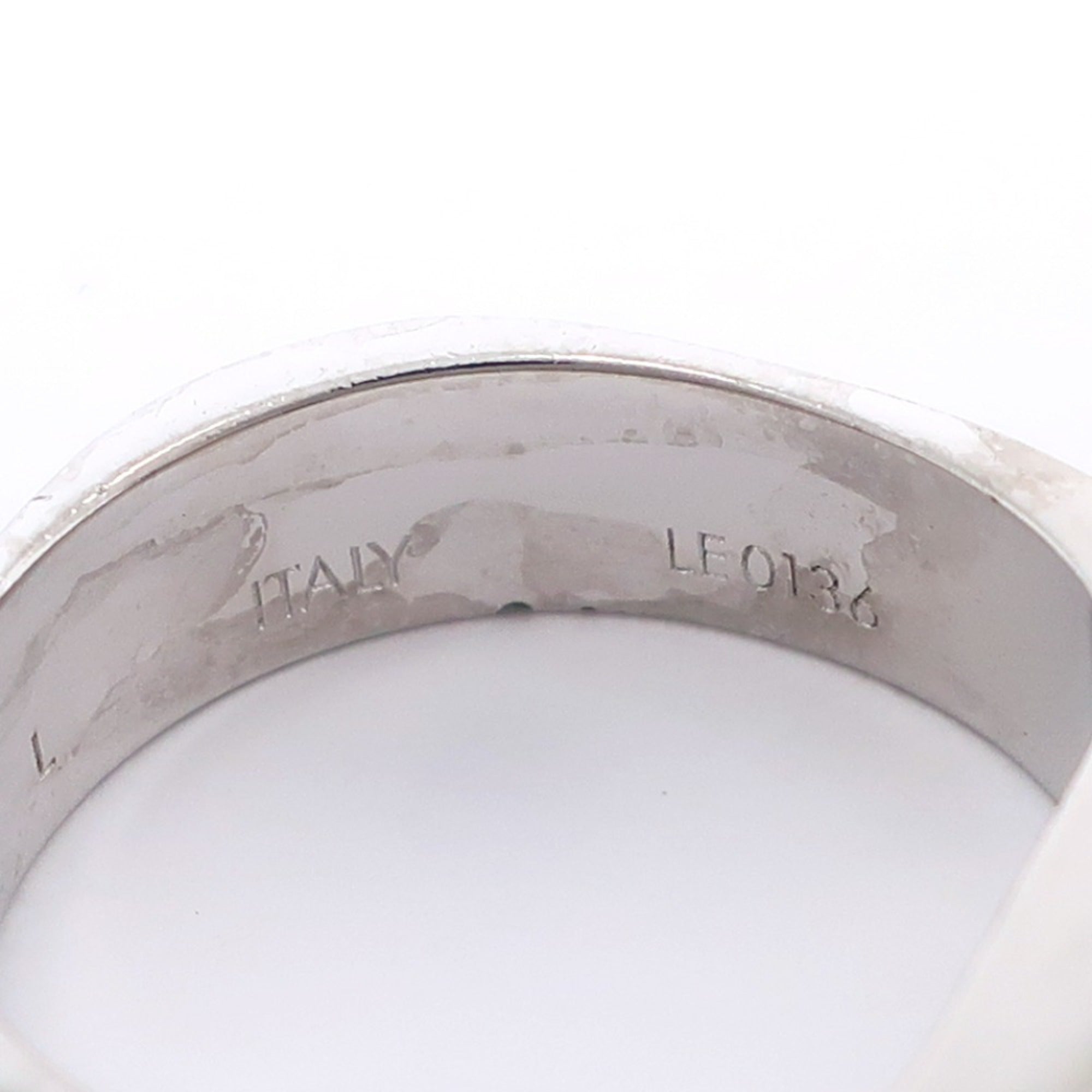 Louis Vuitton Silver Metal Band Ring (Pre-Owned)