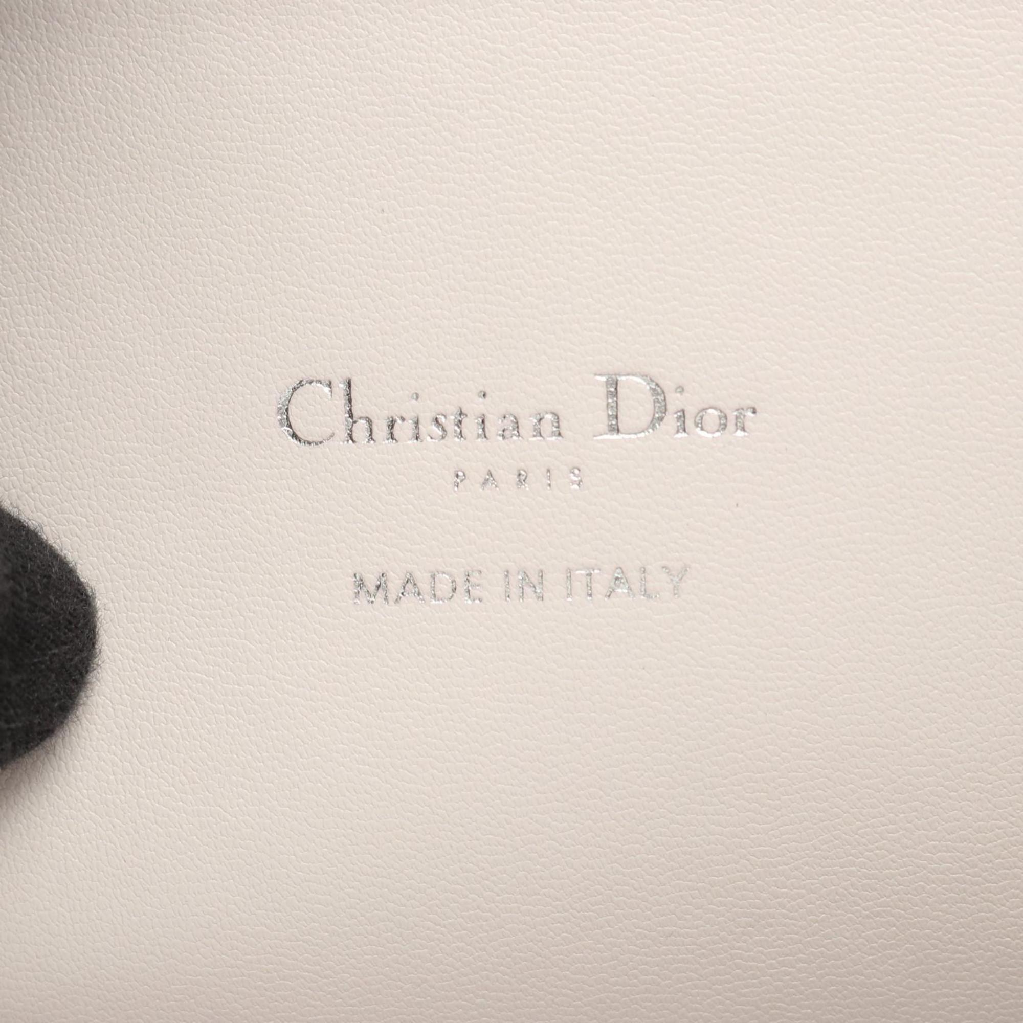 Christian Dior White Leather Handbag (Pre-Owned)