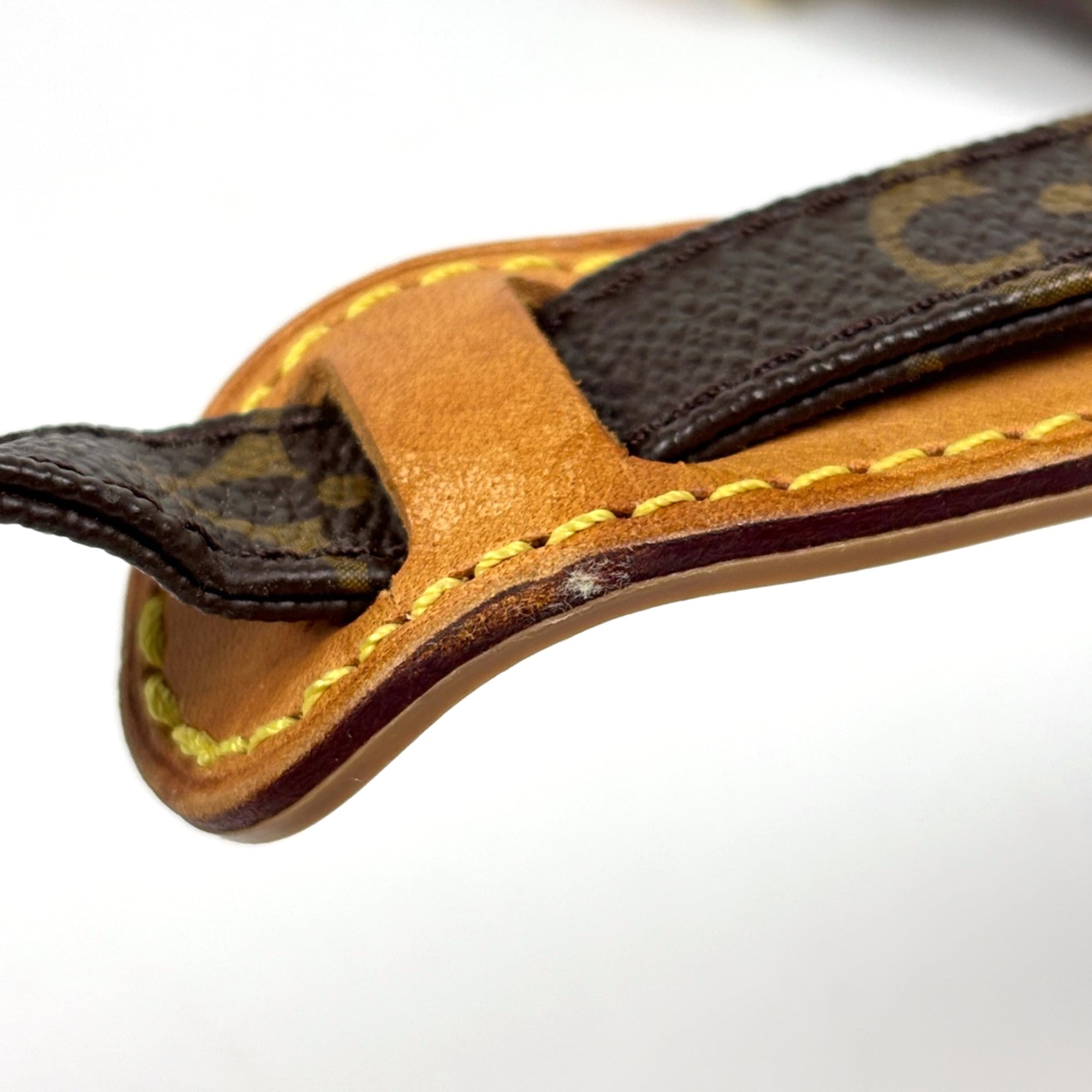 Louis Vuitton Brown Monogram Shoulder Bag (Pre-Owned)