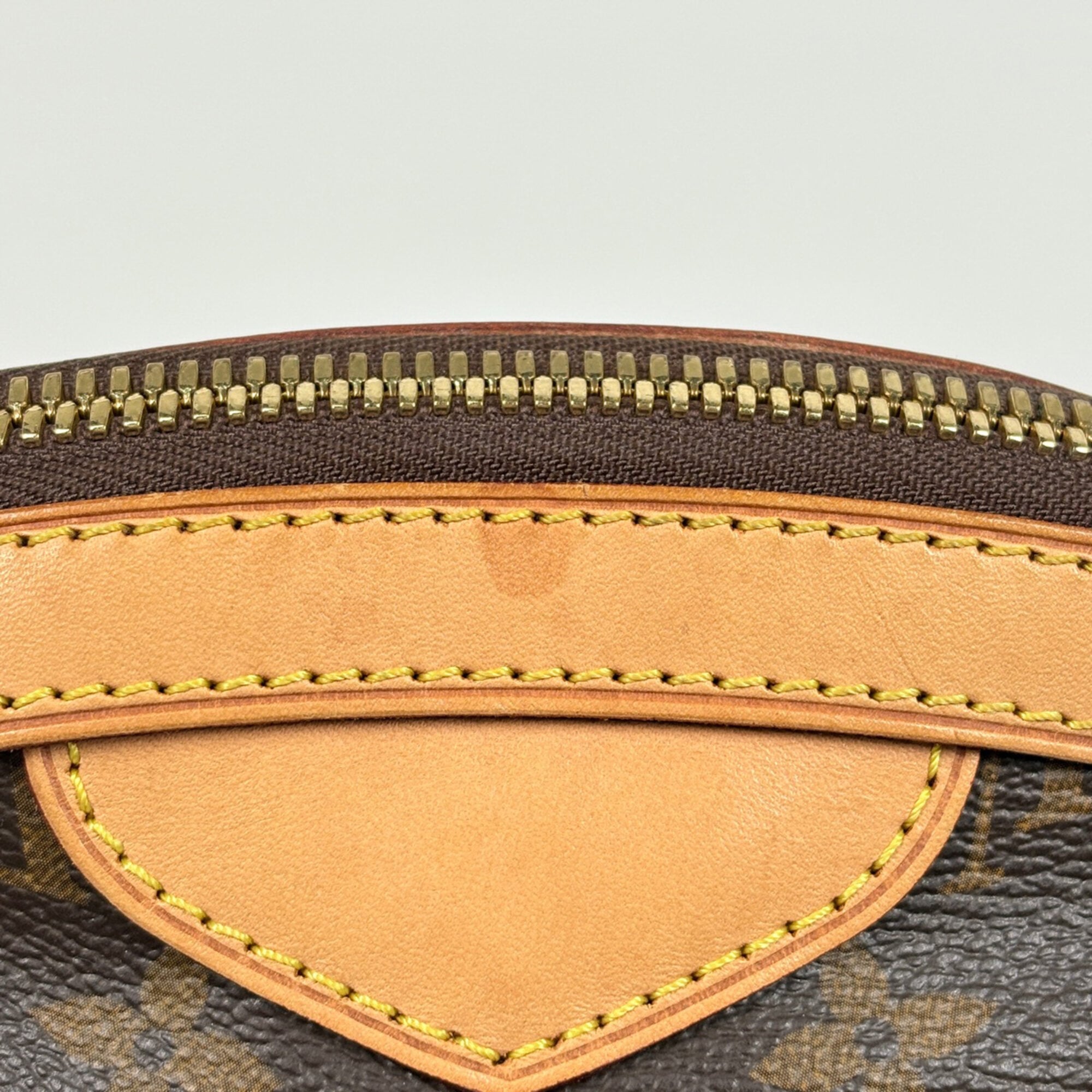 Louis Vuitton Brown Monogram Handbag Tote Bag (Pre-Owned)