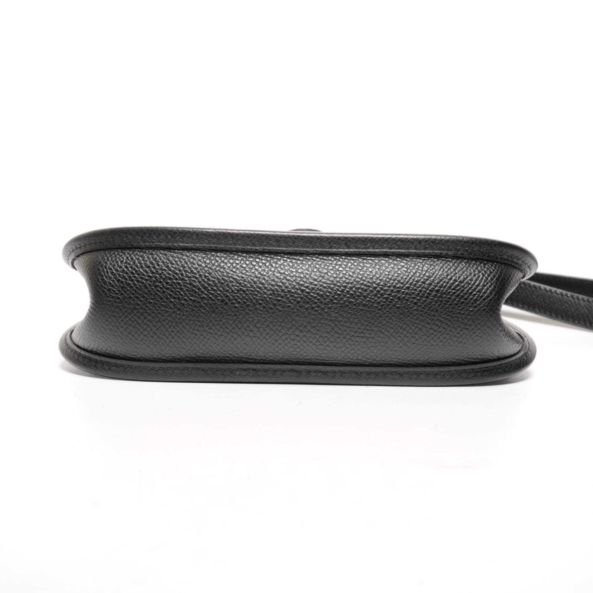 Hermes Black Shoulder Bag (Pre-Owned)
