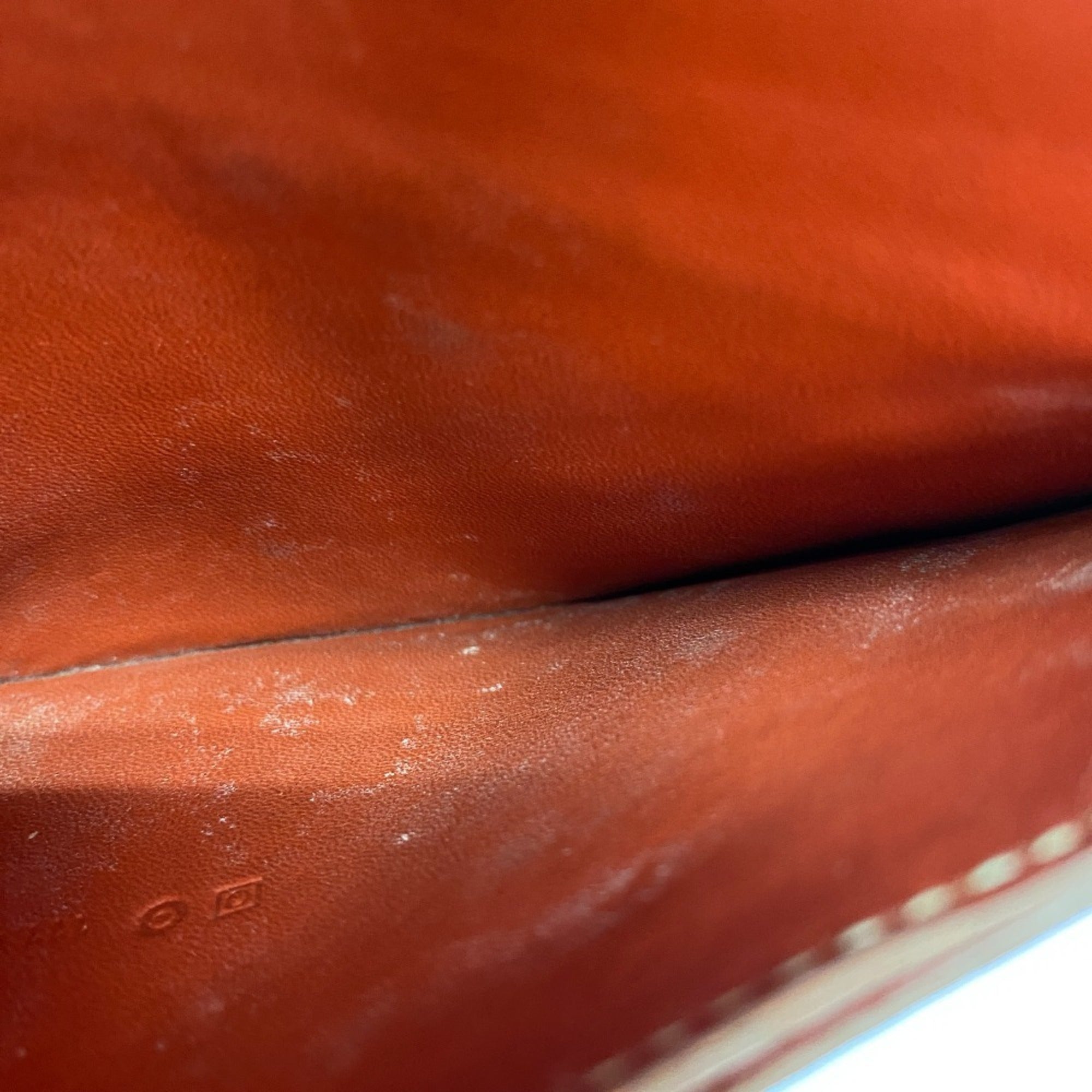 Hermes Red Color Togo Leather Long Wallet (Bi-Fold) (Pre-Owned)