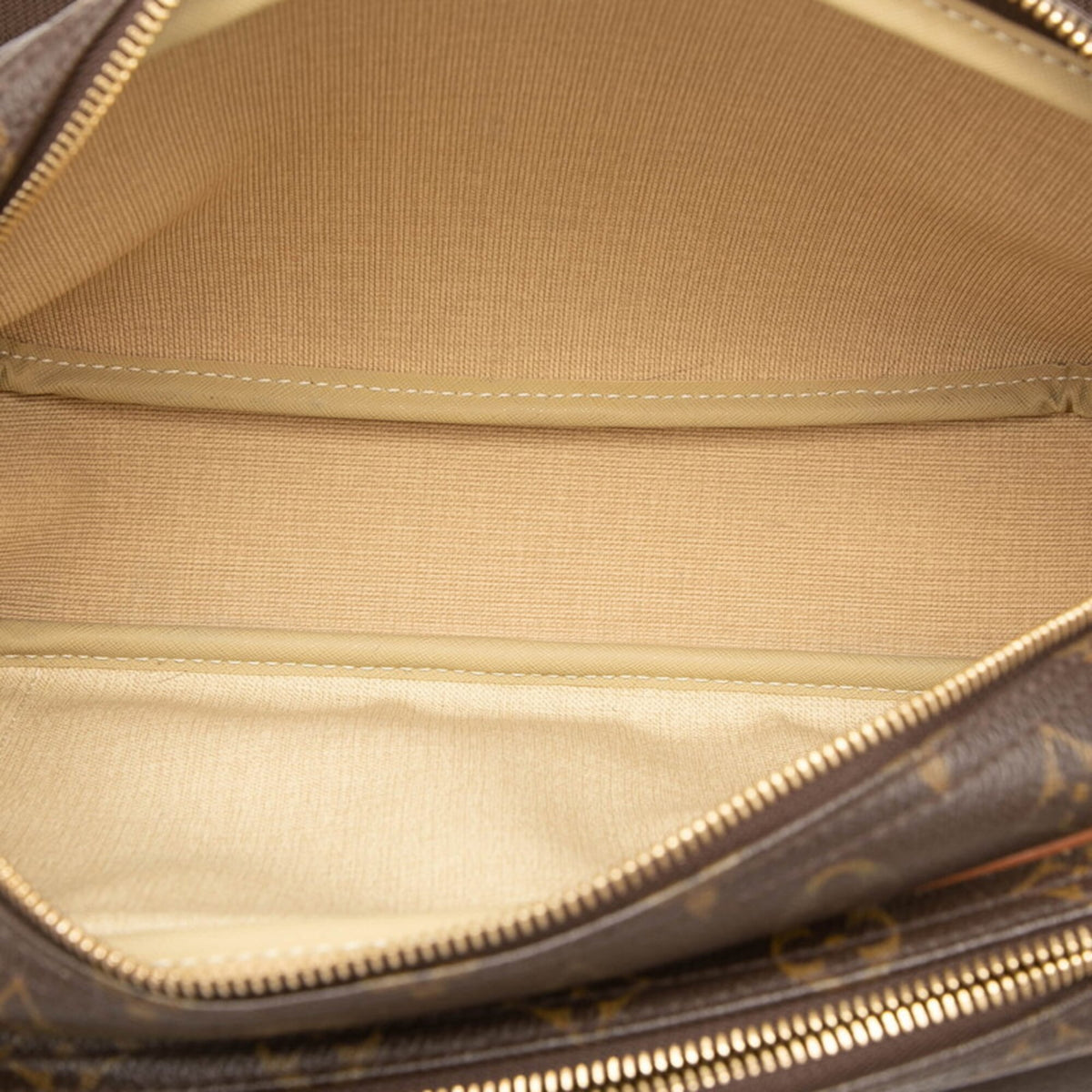 Louis Vuitton Brown Monogram Monogram Shoulder Bag (Pre-Owned)