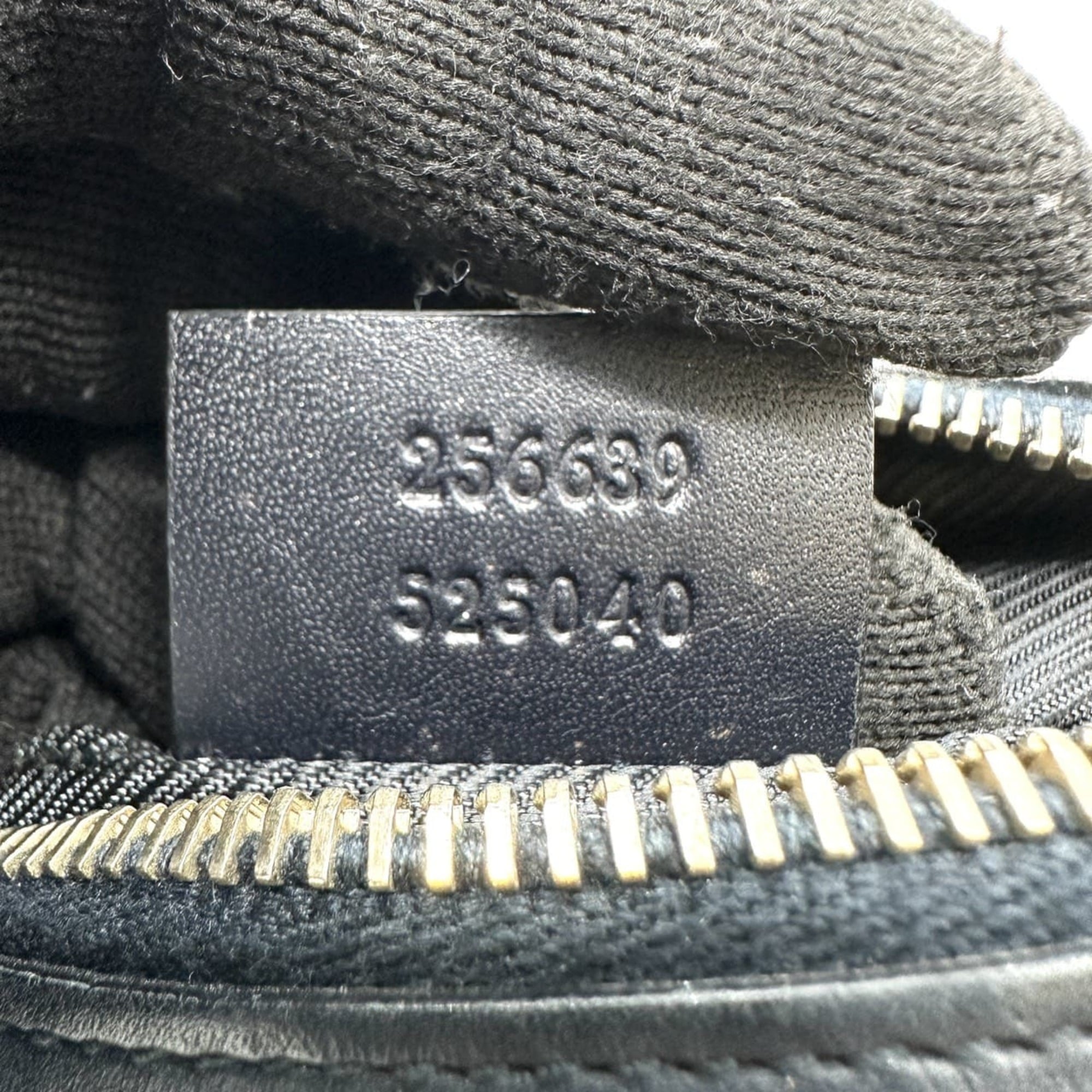 Gucci Navy Gg Canvas Pouch (Pre-Owned)
