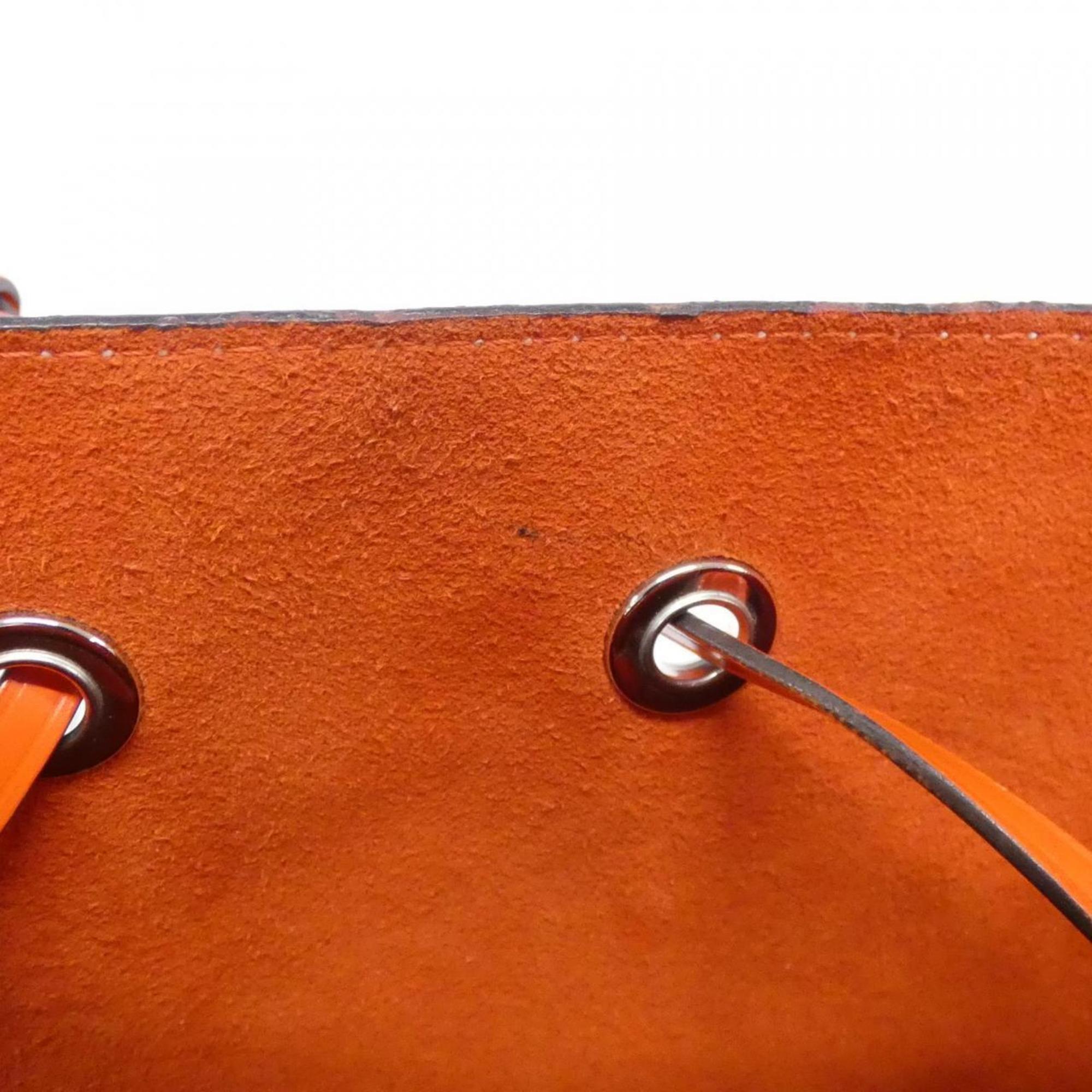 Louis Vuitton Rose Ballerine Leather Shoulder Bag (Pre-Owned)