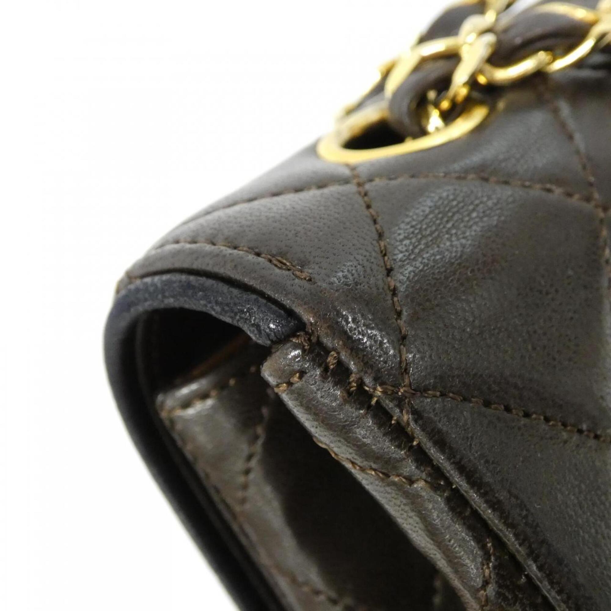 Chanel Black Brown Leather Shoulder Bag (Pre-Owned)