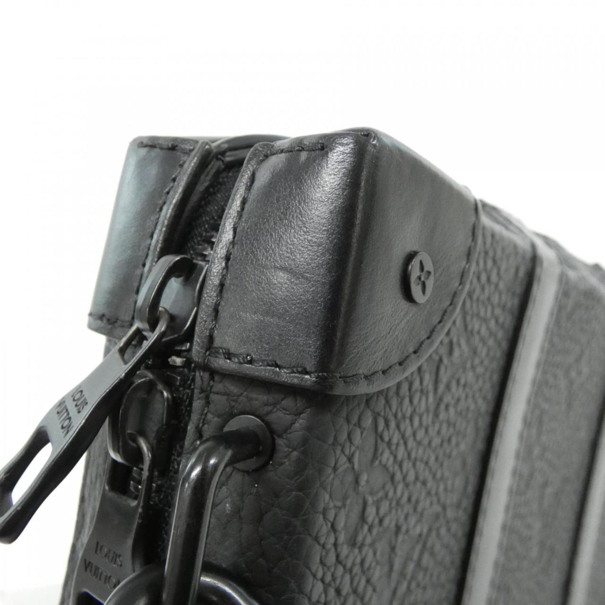 Louis Vuitton Black Leather Shoulder Bag (Pre-Owned)