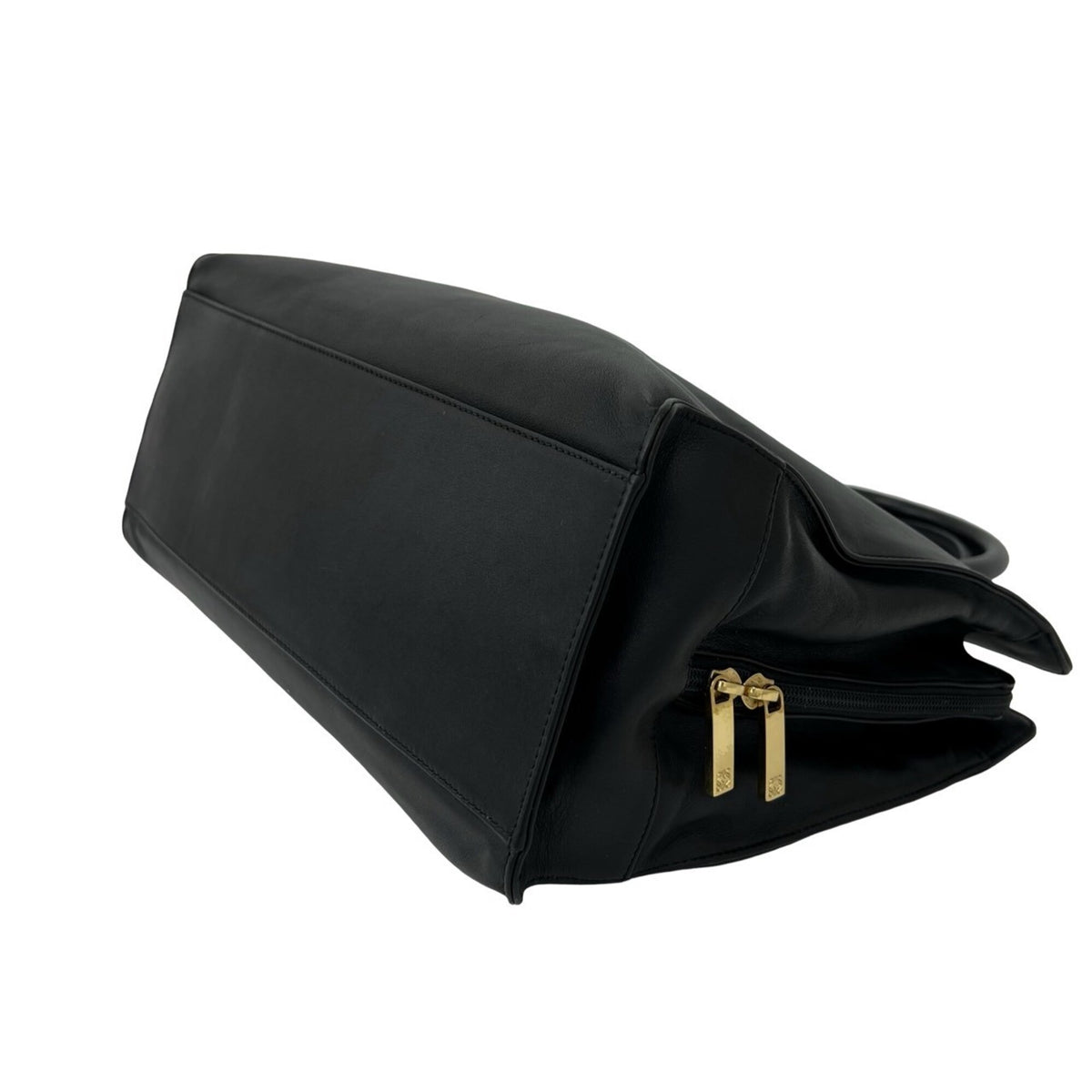 Loewe Black Leather Handbag Tote Bag (Pre-Owned)